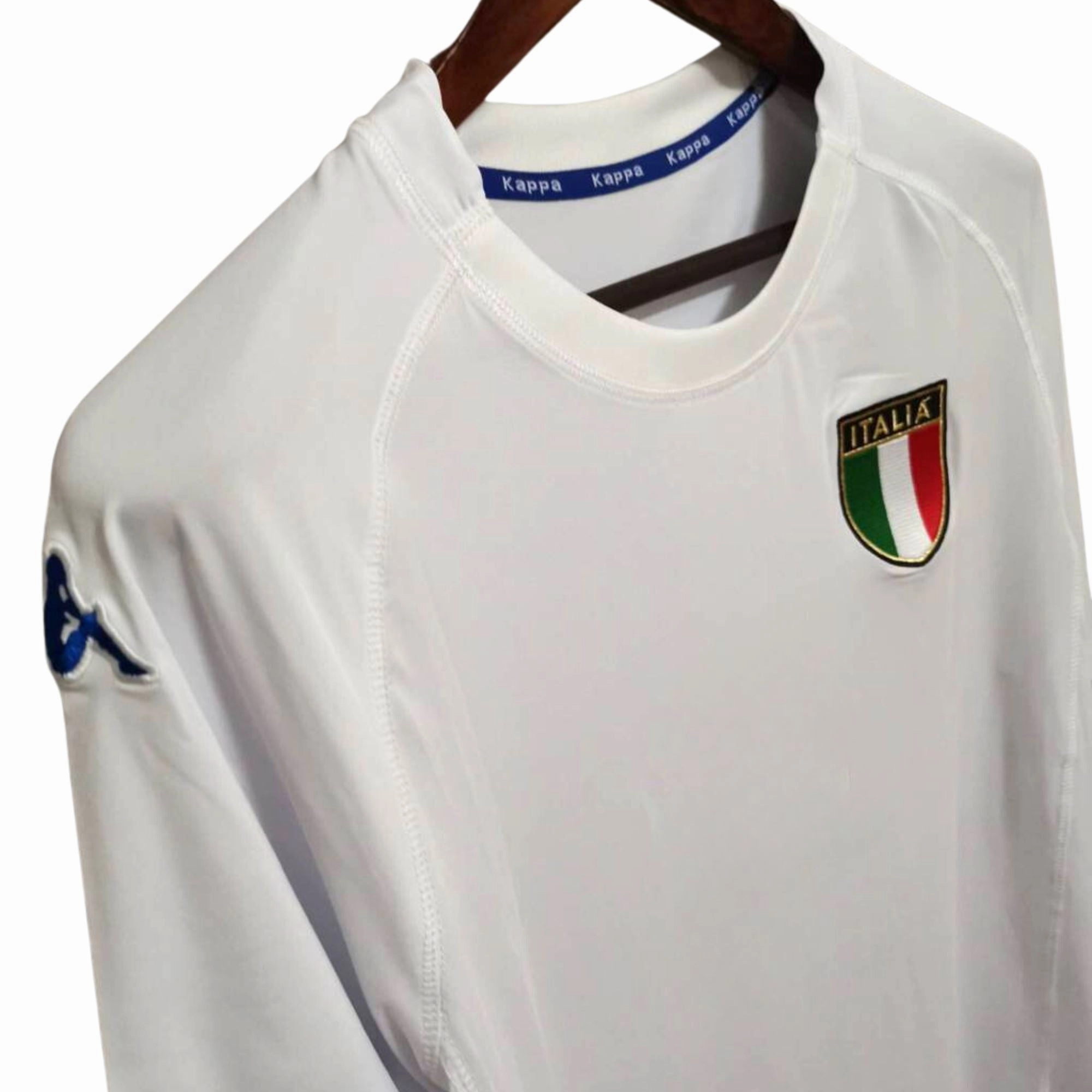 2000/01 Italy Away Jersey Non Irritating Seamless Edges Flexible Motion
