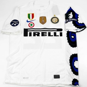 Seamless Knit Construction Contrast Binding Trim 2010/11 Inter Milan Away Jersey