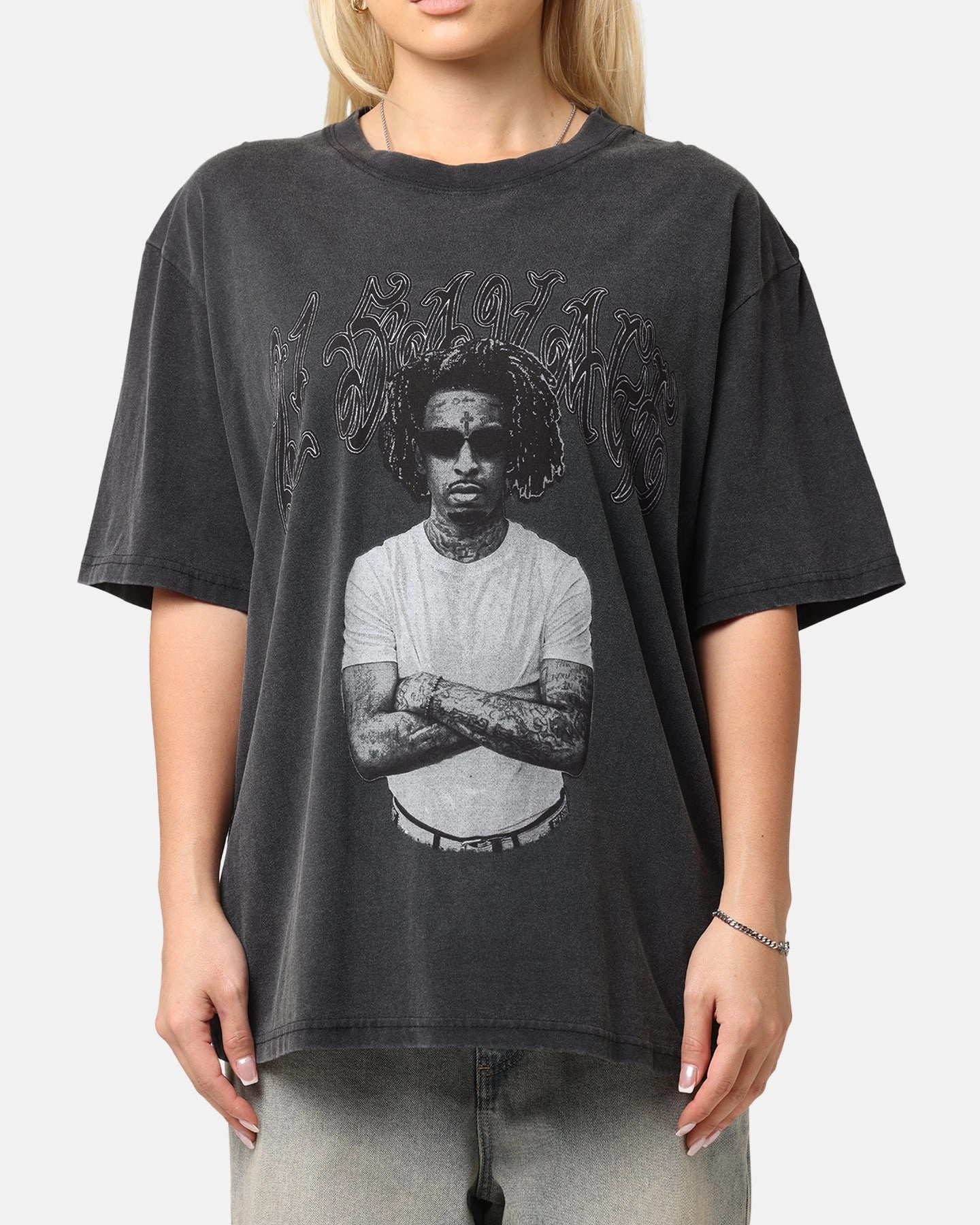 21 Savage Photo T-Shirt Washed Black Classic Chic Sleek And Stylish