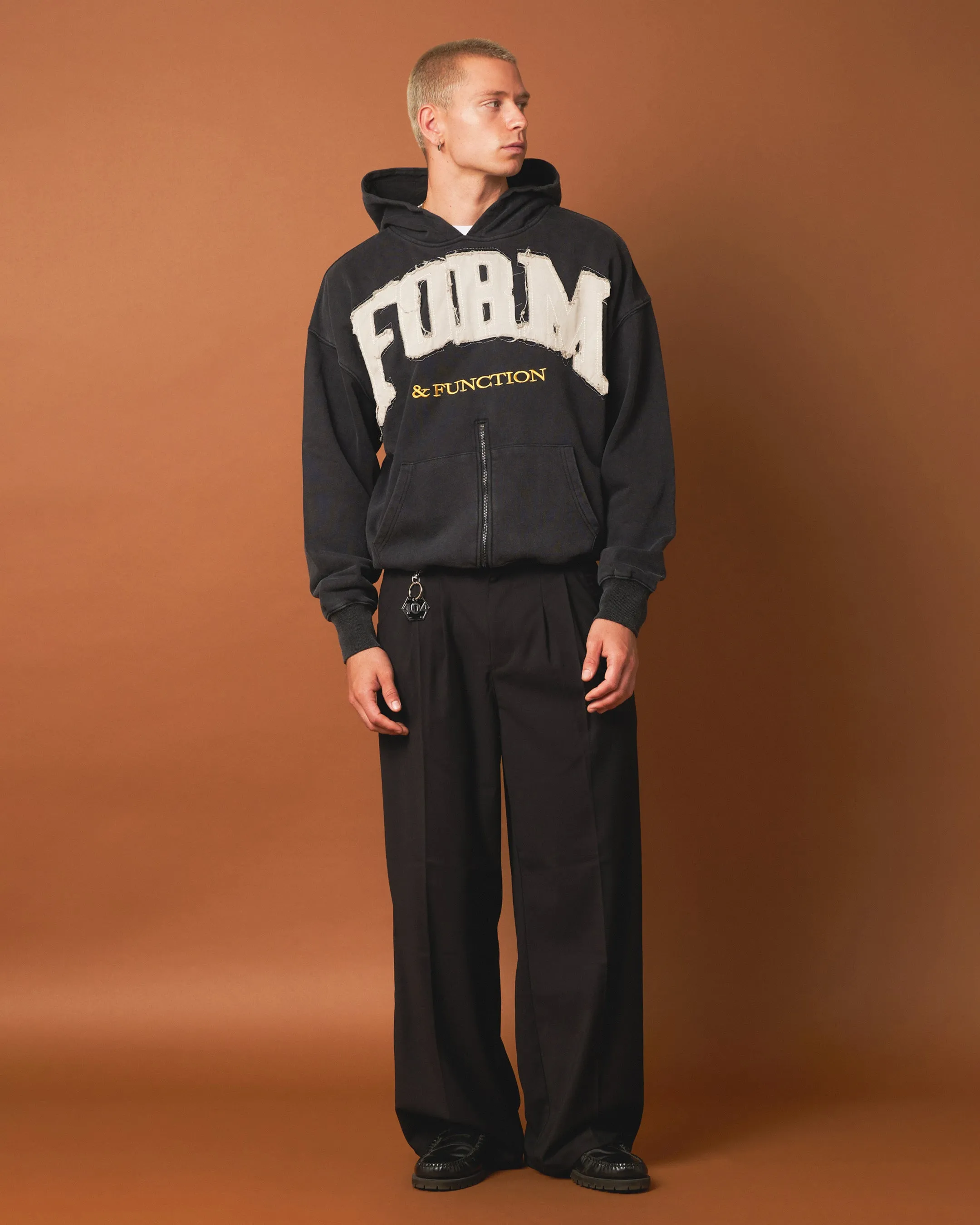 QuickDryFabric 404 Bottom Zip Form Hoodie Washed Charcoal