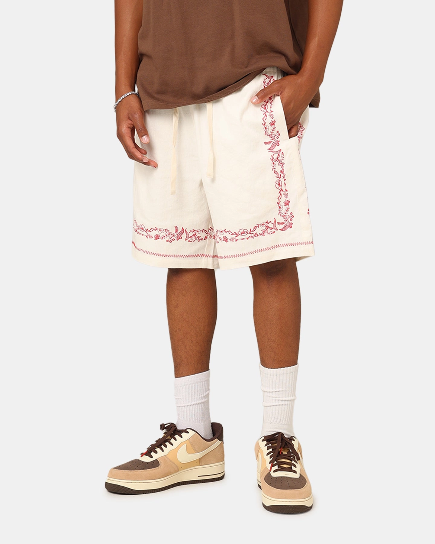 Warm Vibe 404 Frontier Linen Blend Shorts Off White