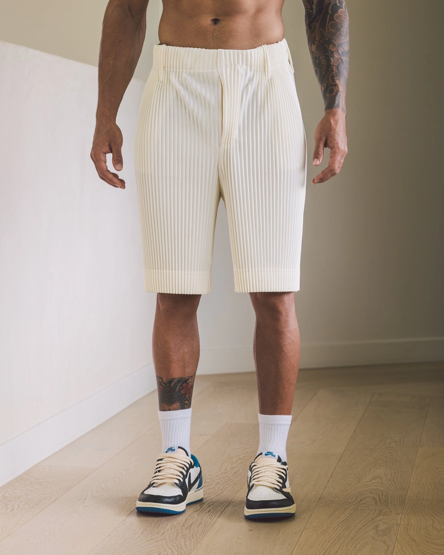 404 Harbour Plisse Shorts Ecru Modern Design