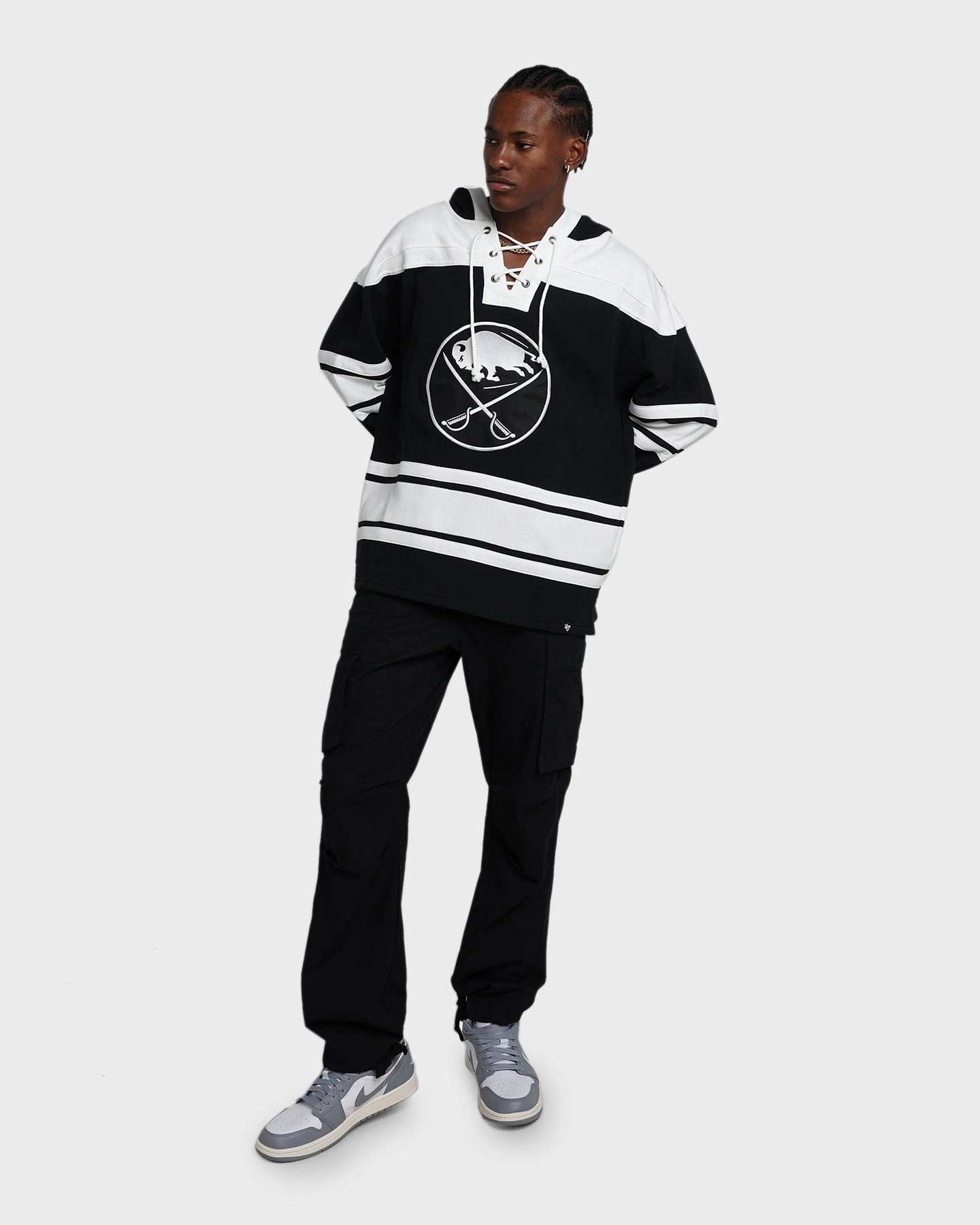 Side Pockets HemLock Adjustment System 47 Brand Buffalo Sabres Superior Lacer Hoodie Jet Black