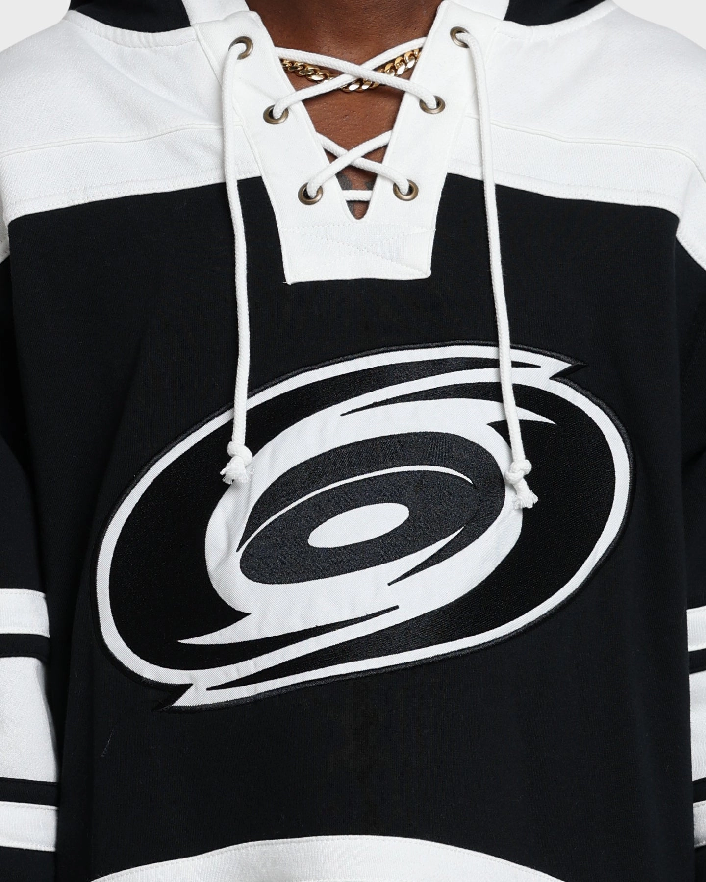 bus ride 47 Brand Carolina Hurricanes Superior Lacer Hoodie Jet Black