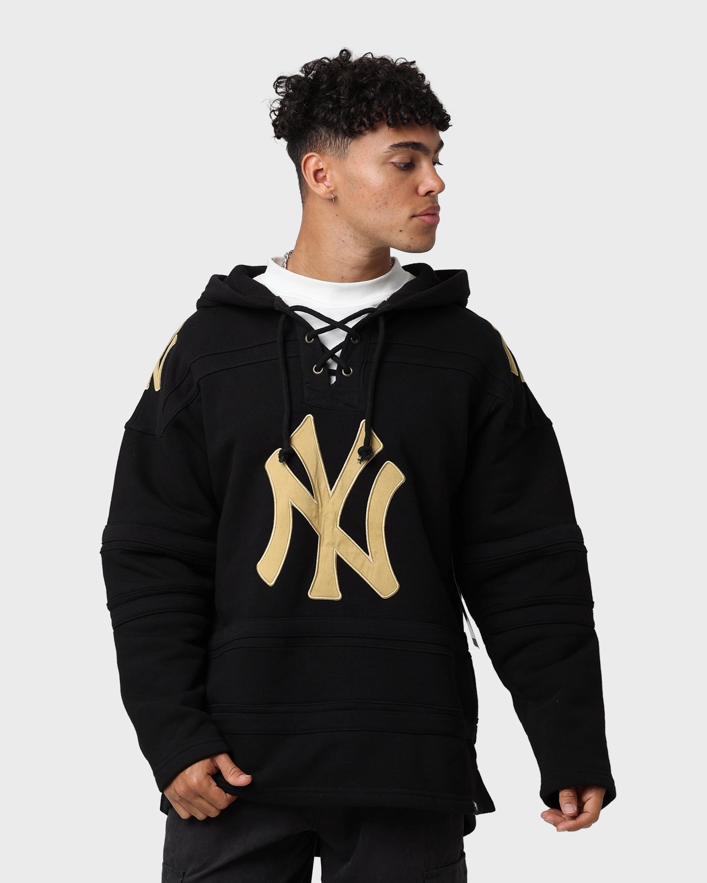 Culture 47 Brand New York Yankees Superior Lacer Hoodie Black/Gold