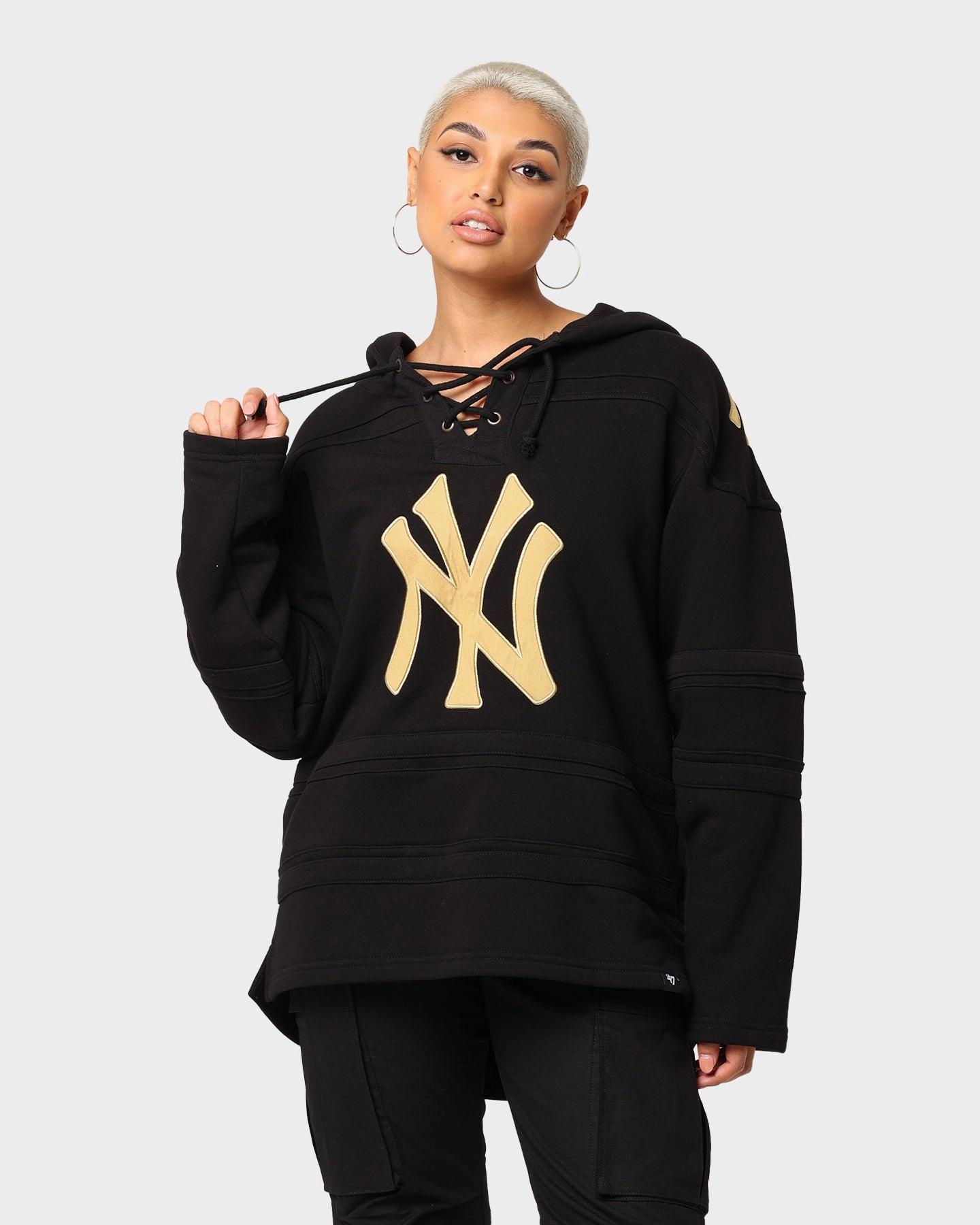 Adjustable Cuffs Sporty Look 47 Brand New York Yankees Superior Lacer Hoodie Black/Gold