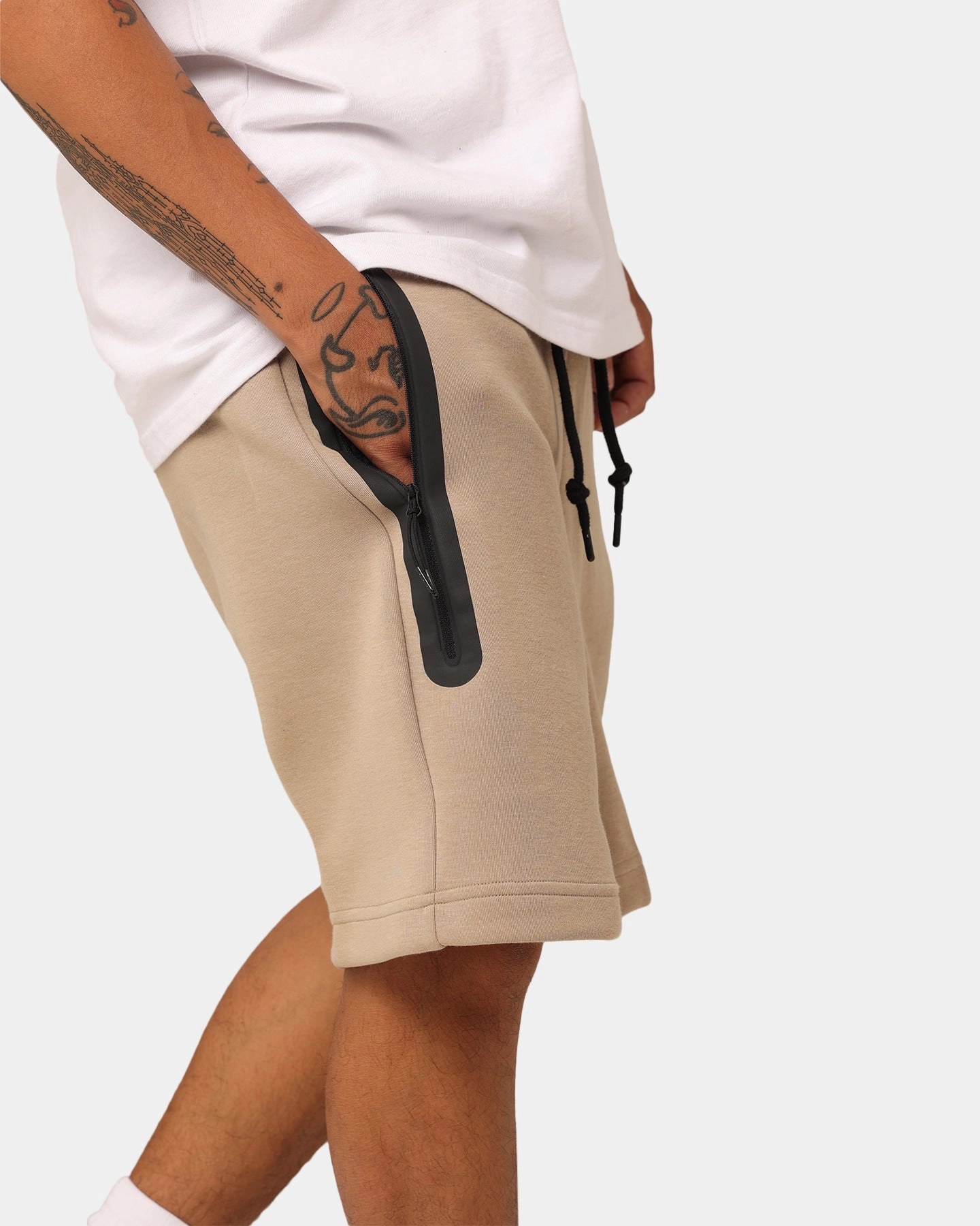 Nike Tech Fleece Shorts Khaki/Black Flexible Cut