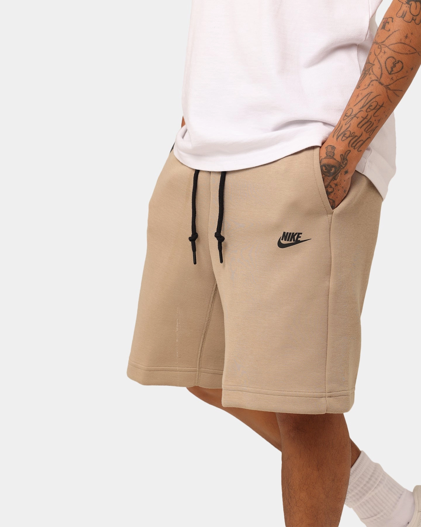 Daytime Style Nike Tech Fleece Shorts Khaki/Black