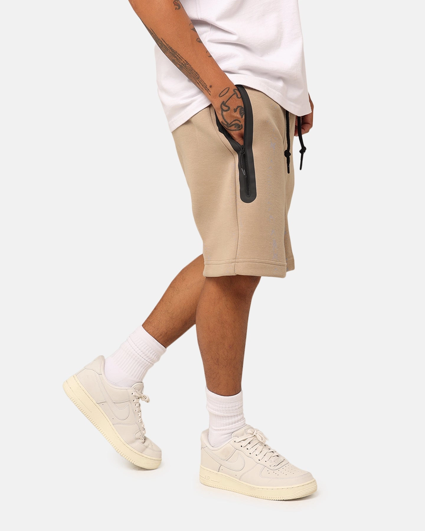 Nike Tech Fleece Shorts Khaki/Black Soft Material