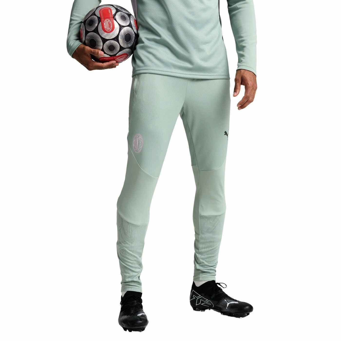 activity TemperatureRegulating AC Milan UCL training technical tracksuit 2024/25 - Puma