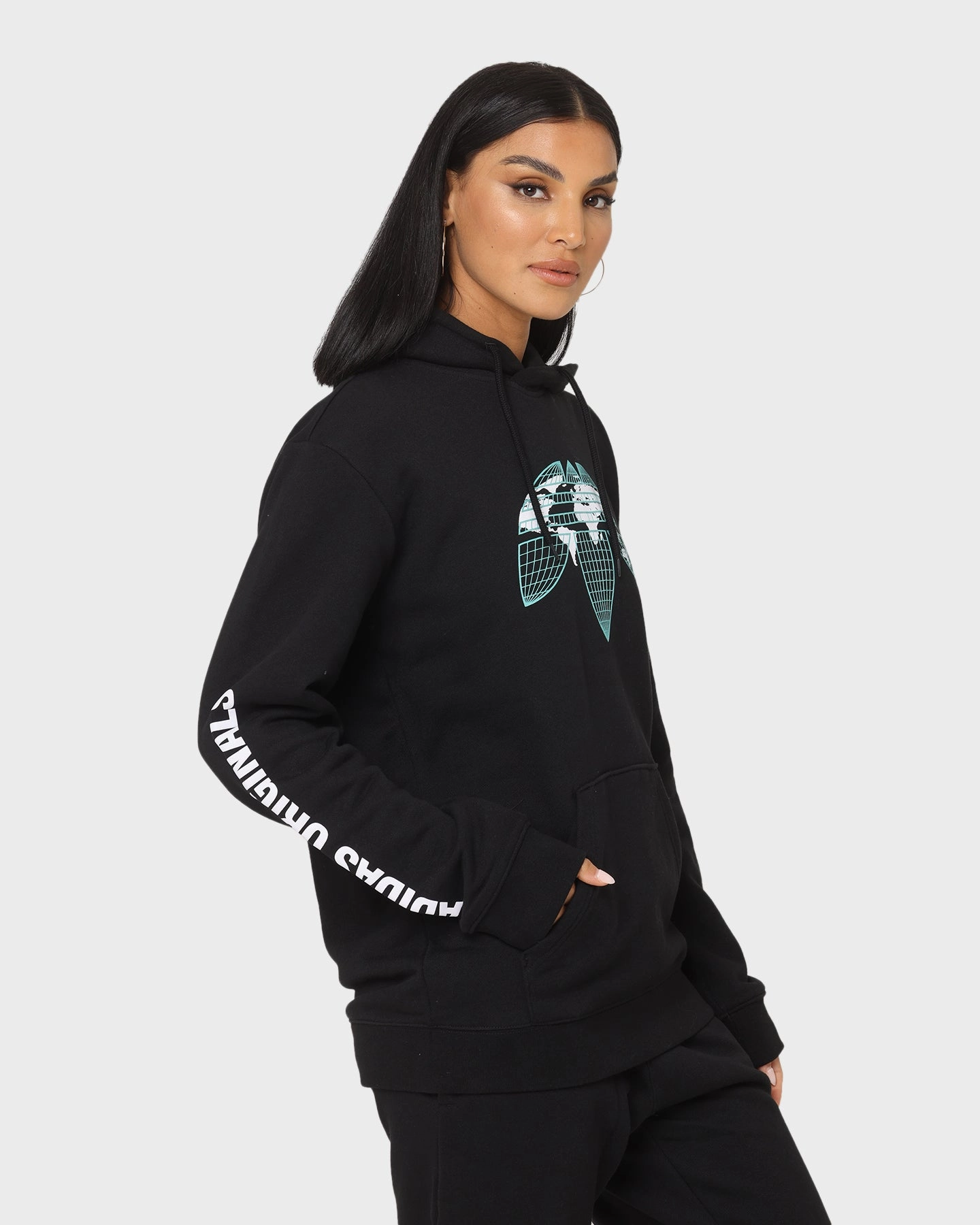 Adidas Graphics United Hoodie Black Contoured Fit Comfort Fit