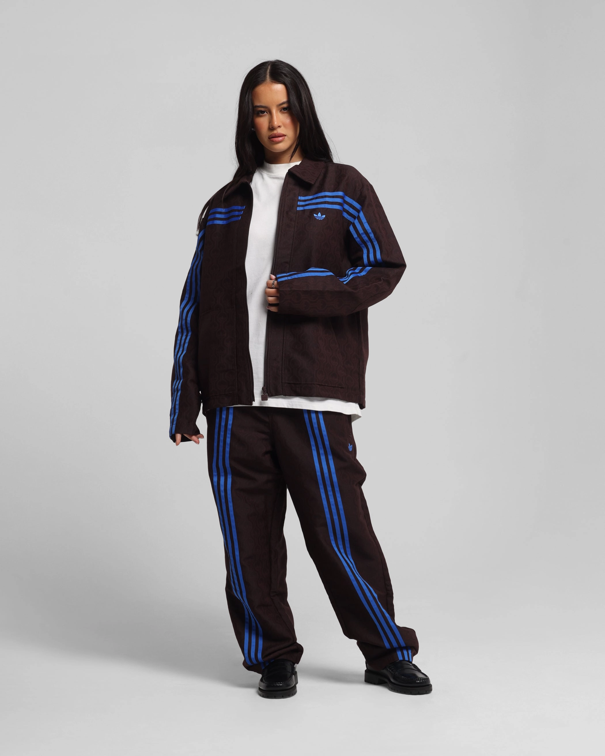 Sporty Shield Adidas Originals 70's Club Jacket Brown