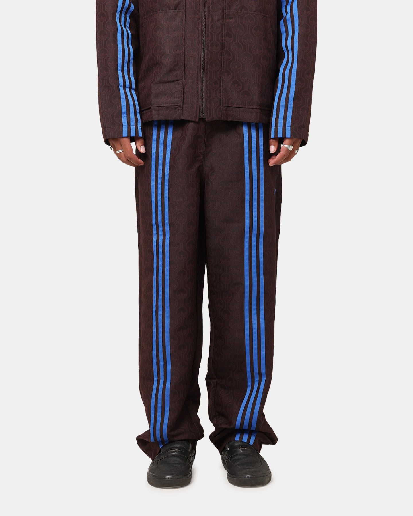 Versatile use TaglessLabel Adidas Originals 70's Club Trackpants Brown