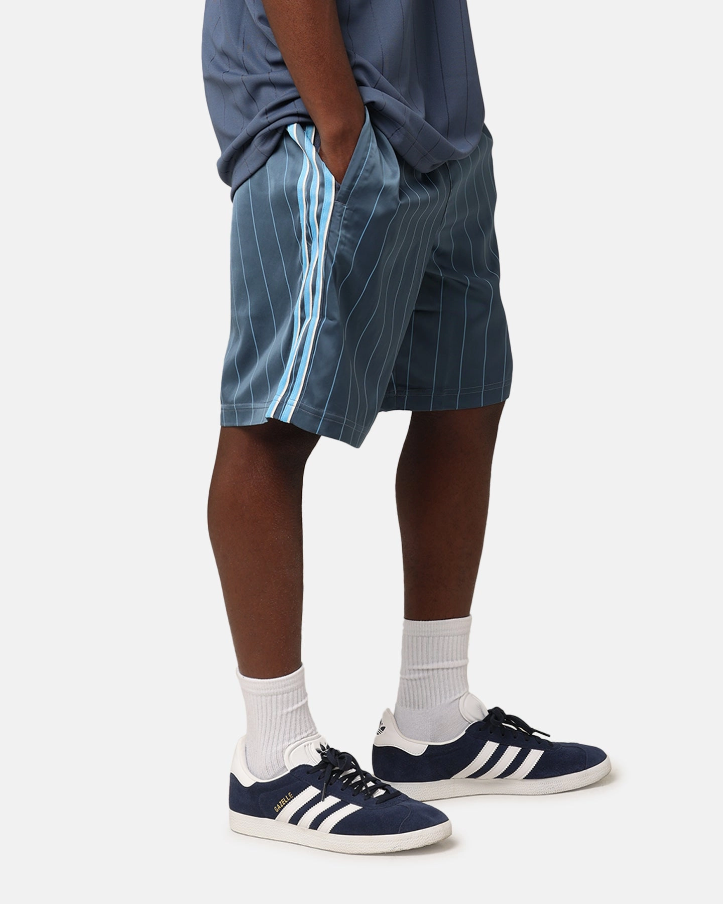 semi-formal look Adidas Pinstripe Sprinter Shorts Preloved Ink