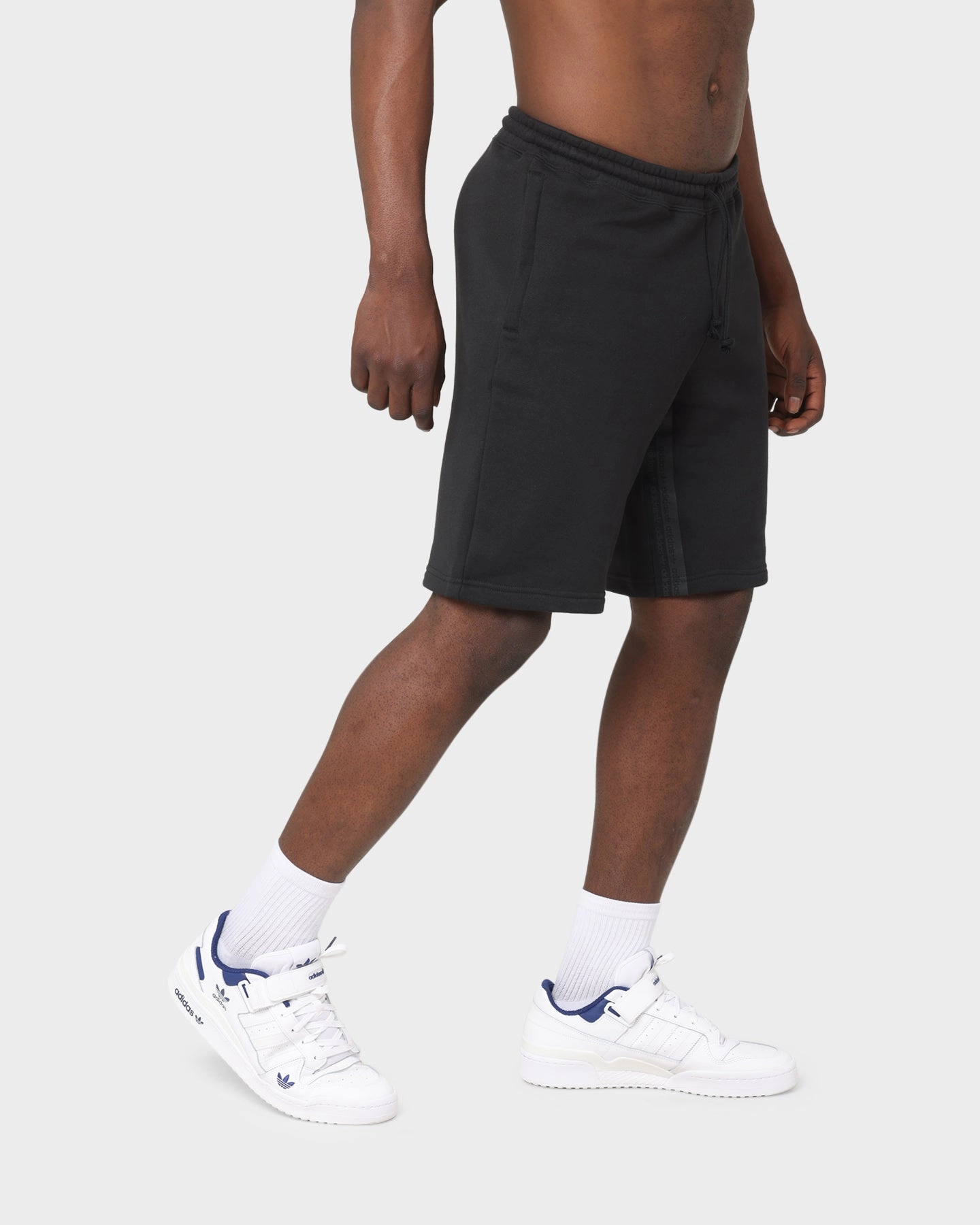 AntiSnagTechnology Seamless construction Adidas R.Y.V. Shorts Black