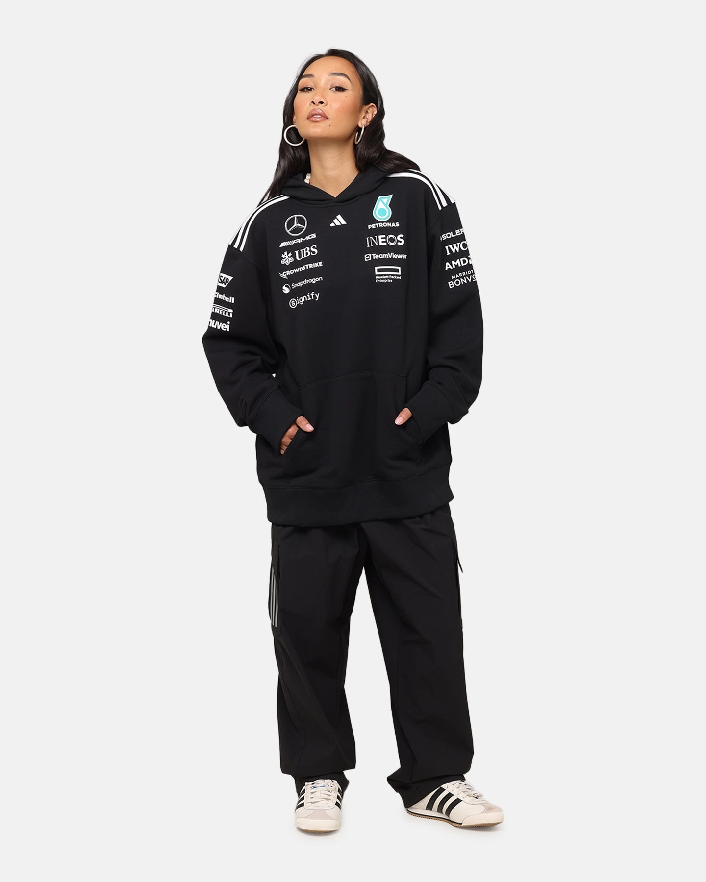 adidas x Mercedes-AMG PETRONAS Formula One F1 2025 Team Hoodie Black/White Fast Fit Dive