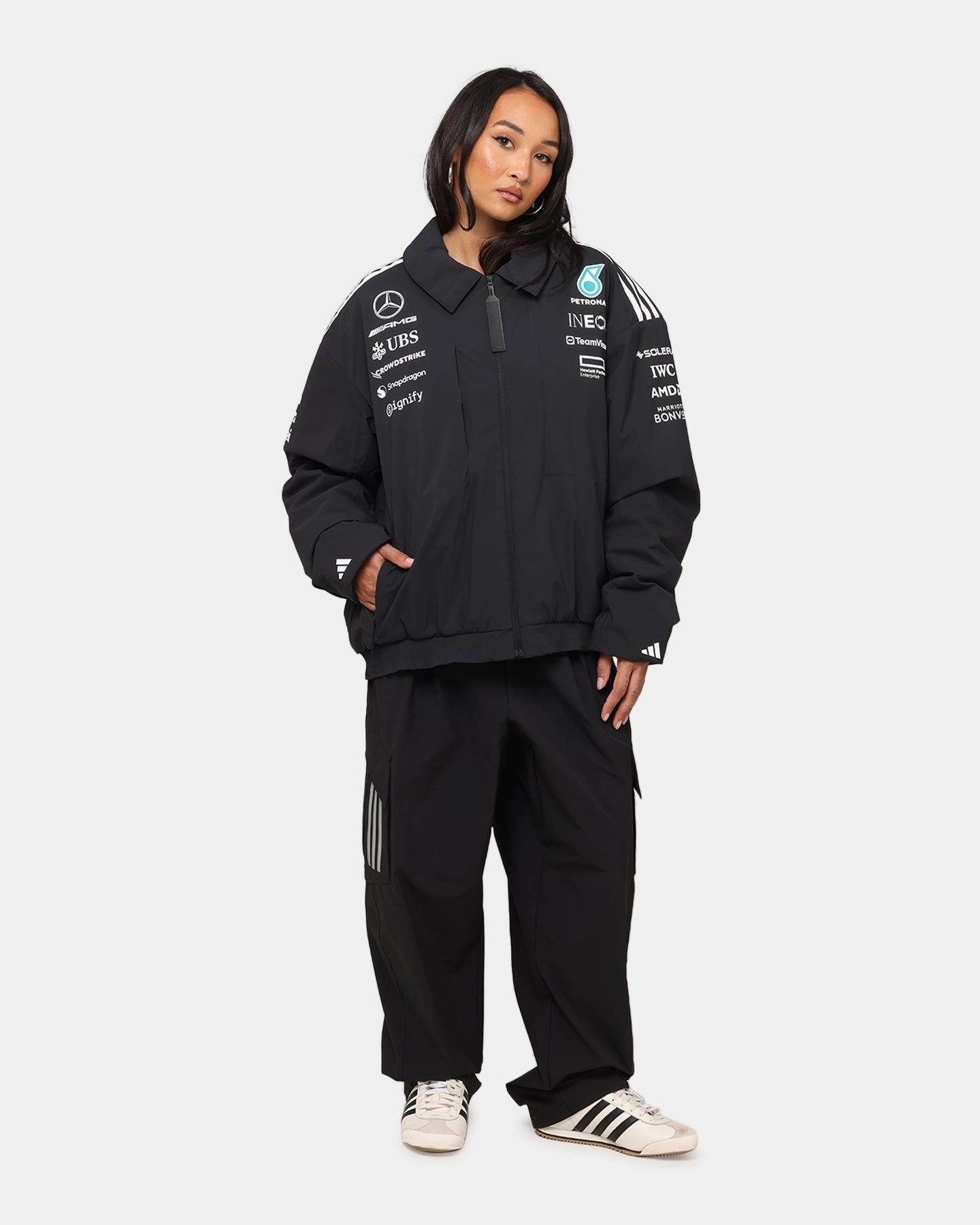 Comfortable fit Method adidas x Mercedes-AMG PETRONAS Formula One F1 2025 Team Jacket Black/White