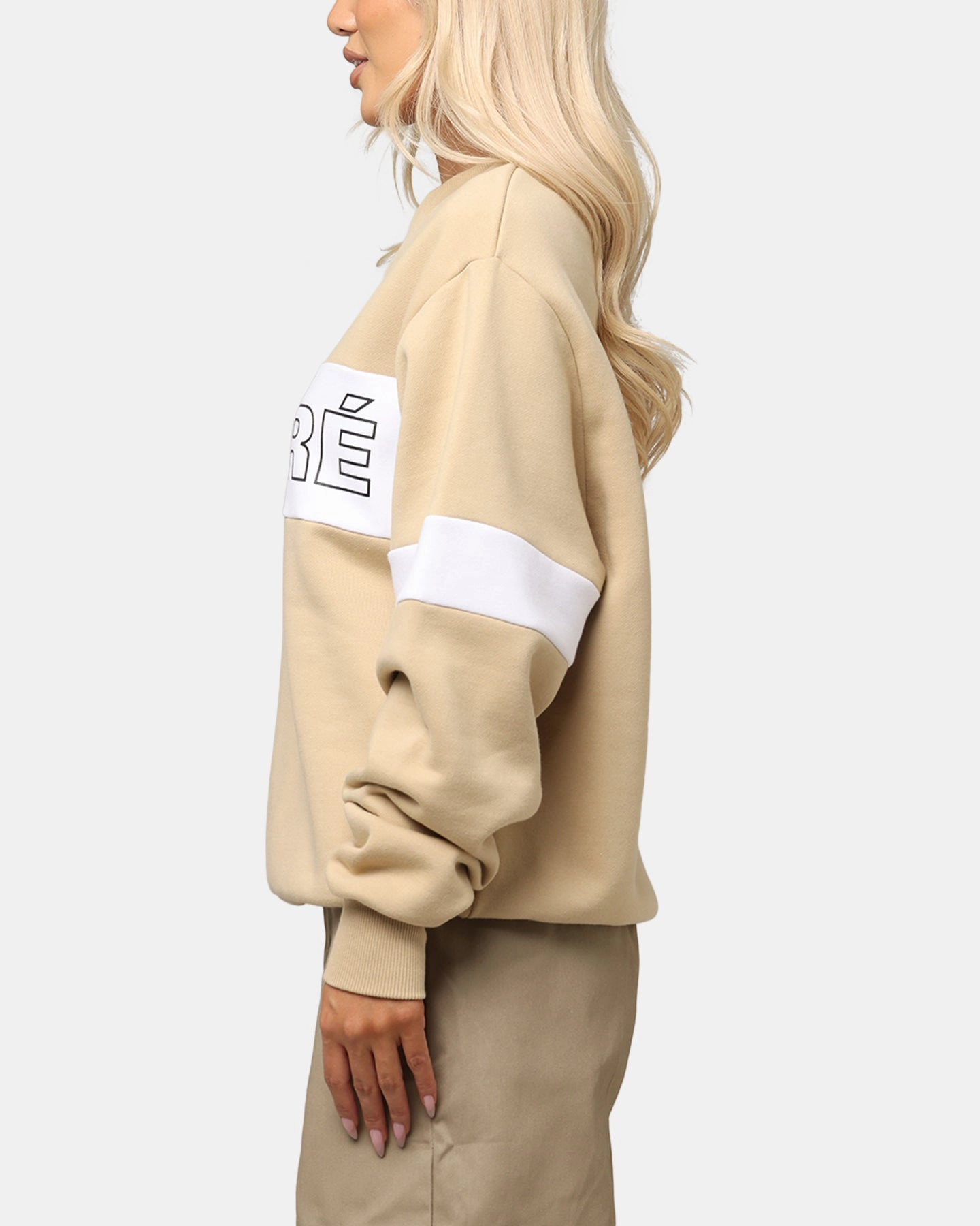 Fade Resistant Dye Carre Bars Crewneck Stone/White