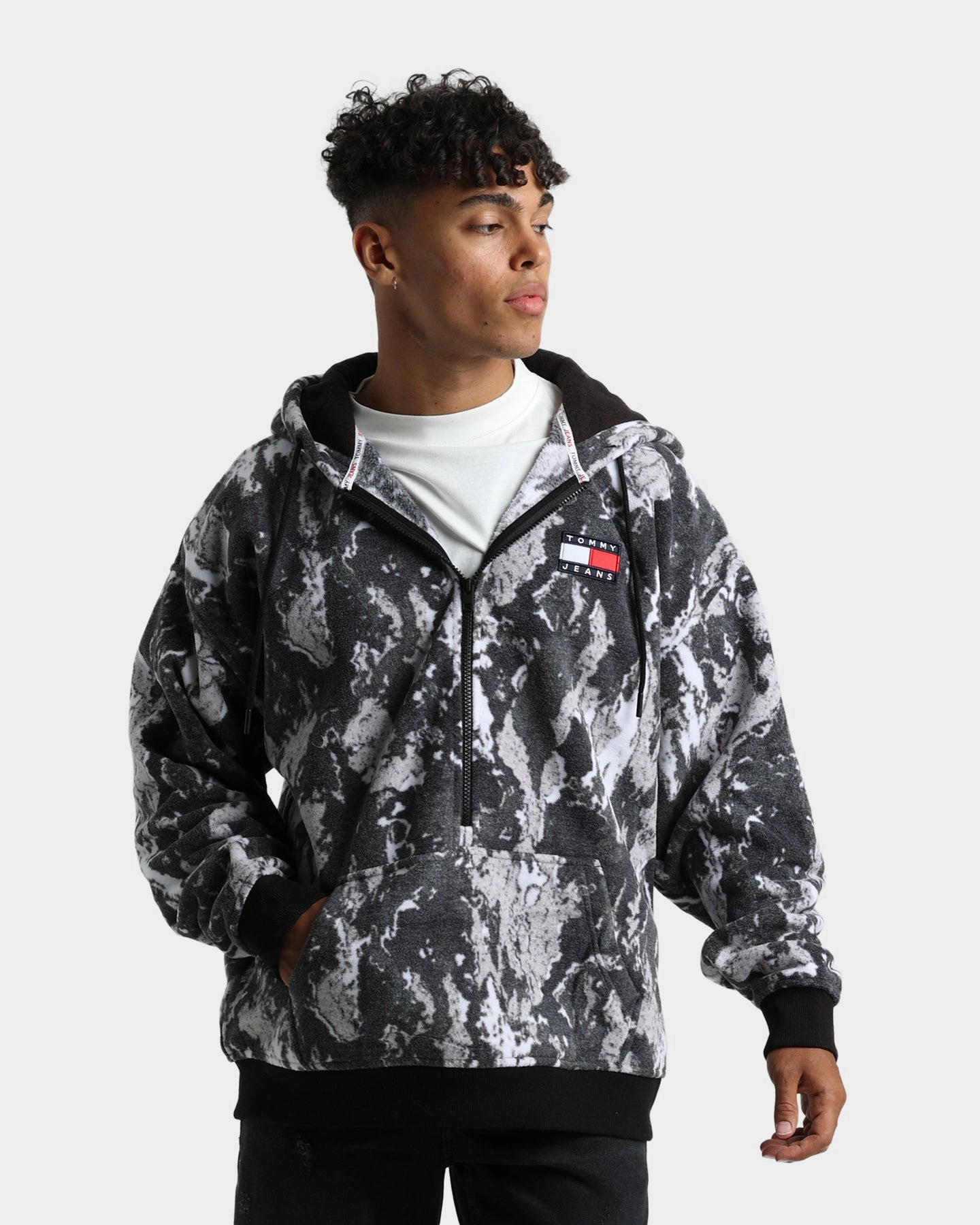 Stretchable Material Tommy Jeans Camo Half Zip Hoodie Tonal Camo Print