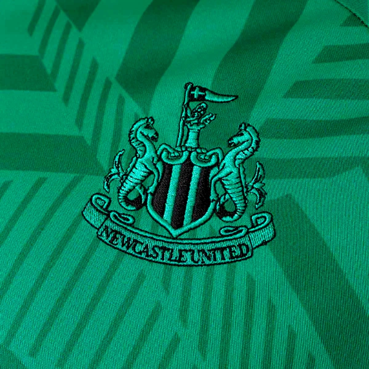 theater Newcastle United Away soccer jersey 2023/24 - Castore