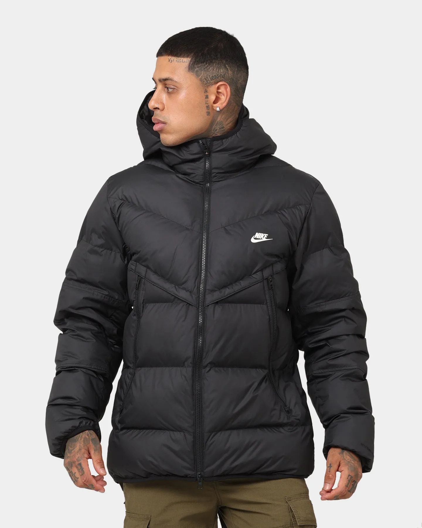 Nike Storm-FIT Windrunner PRIMALOFT Puffer Jacket Black/Black/Sail LaserCut Ventilation Zones slim