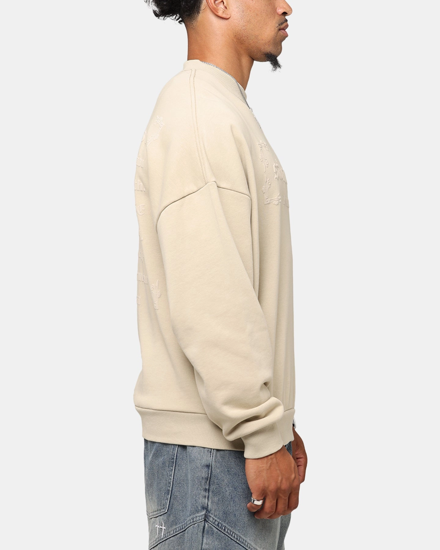 Saint Morta Repentant Heart Crewneck Stone Warm Layering Cozy Look