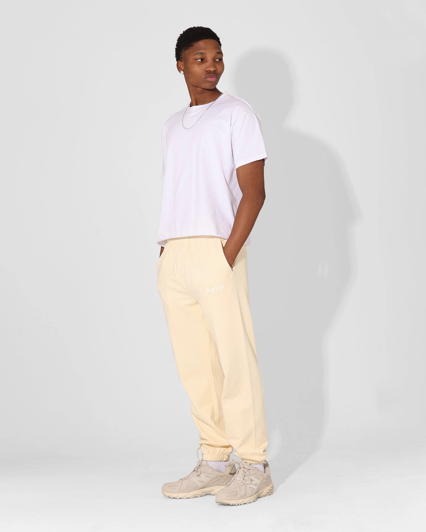 BreathableMaterial Saint Morta Classique Sweatpants Off White