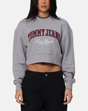 Comfy Layers Cozy Fit Tommy Jeans Women's Crop Collar Crewneck Grey Heather