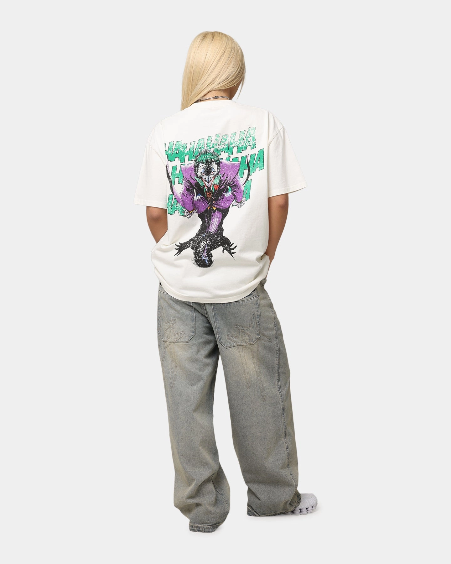 Seamless Edging American Thrift X DC Batman The Joker Rings Heavy T-Shirt Off White