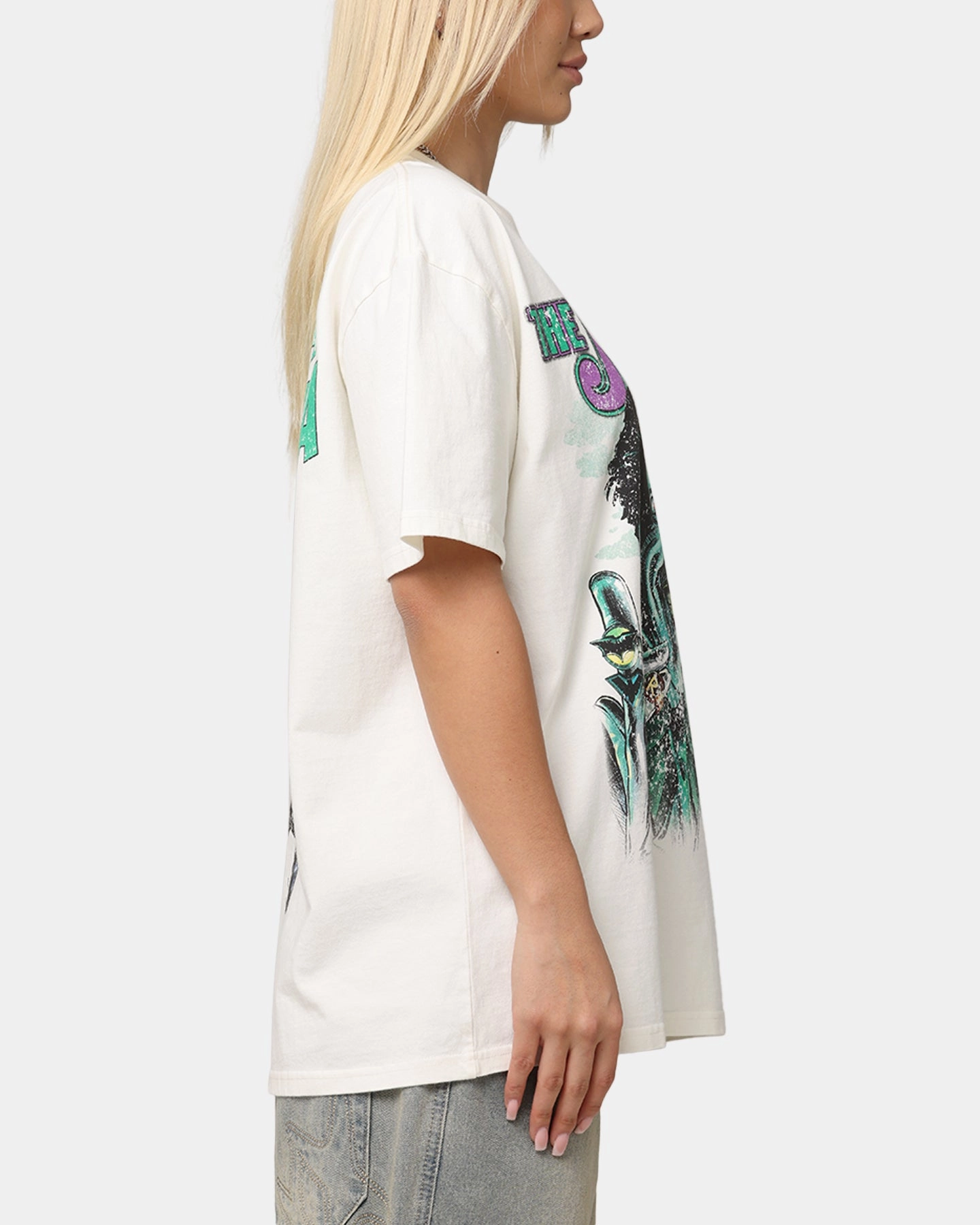 Fashion-Forward American Thrift X DC Batman The Joker Rings Heavy T-Shirt Off White