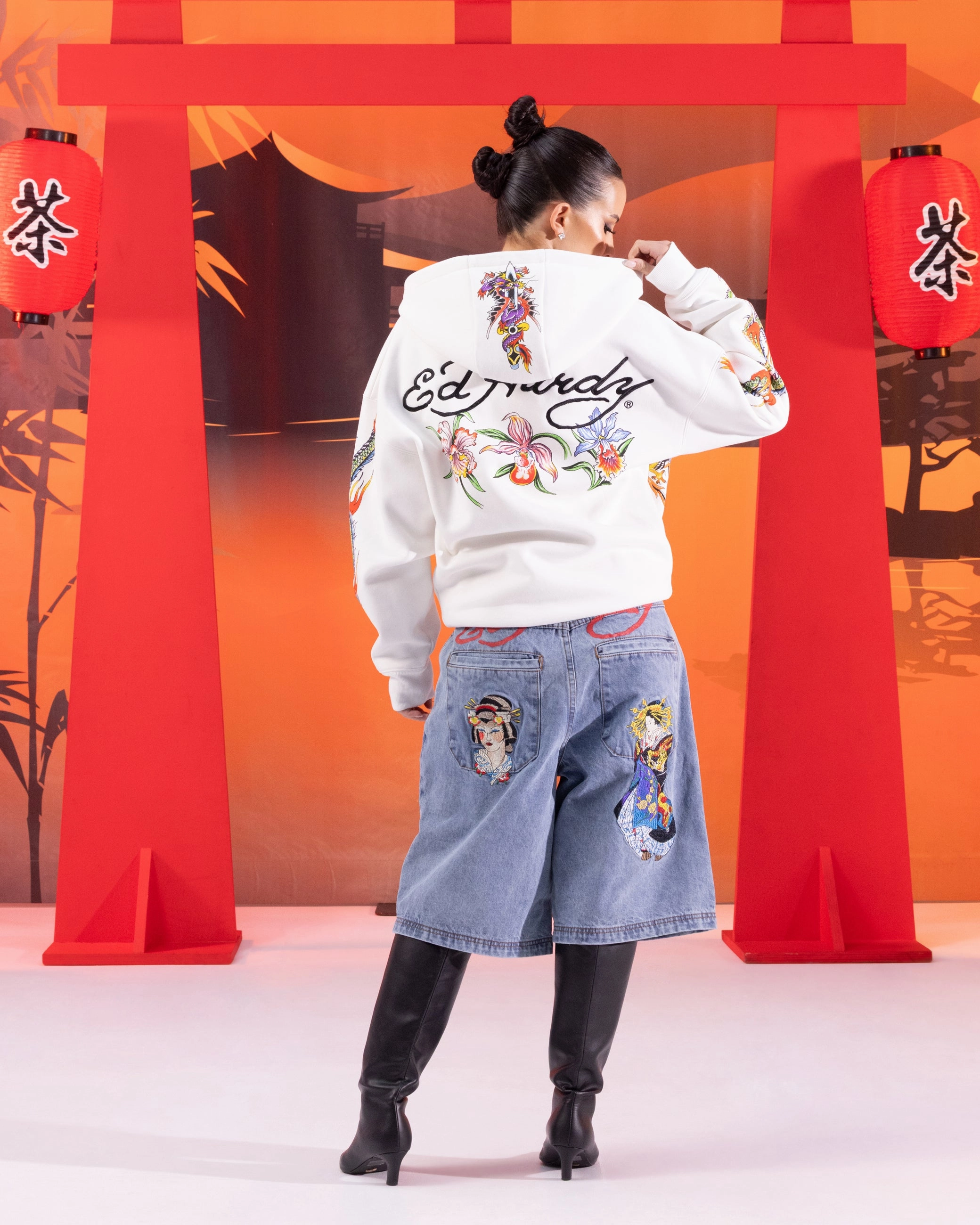 Designer Look College Outfit Ed Hardy Floral Zip Hoodie Off White