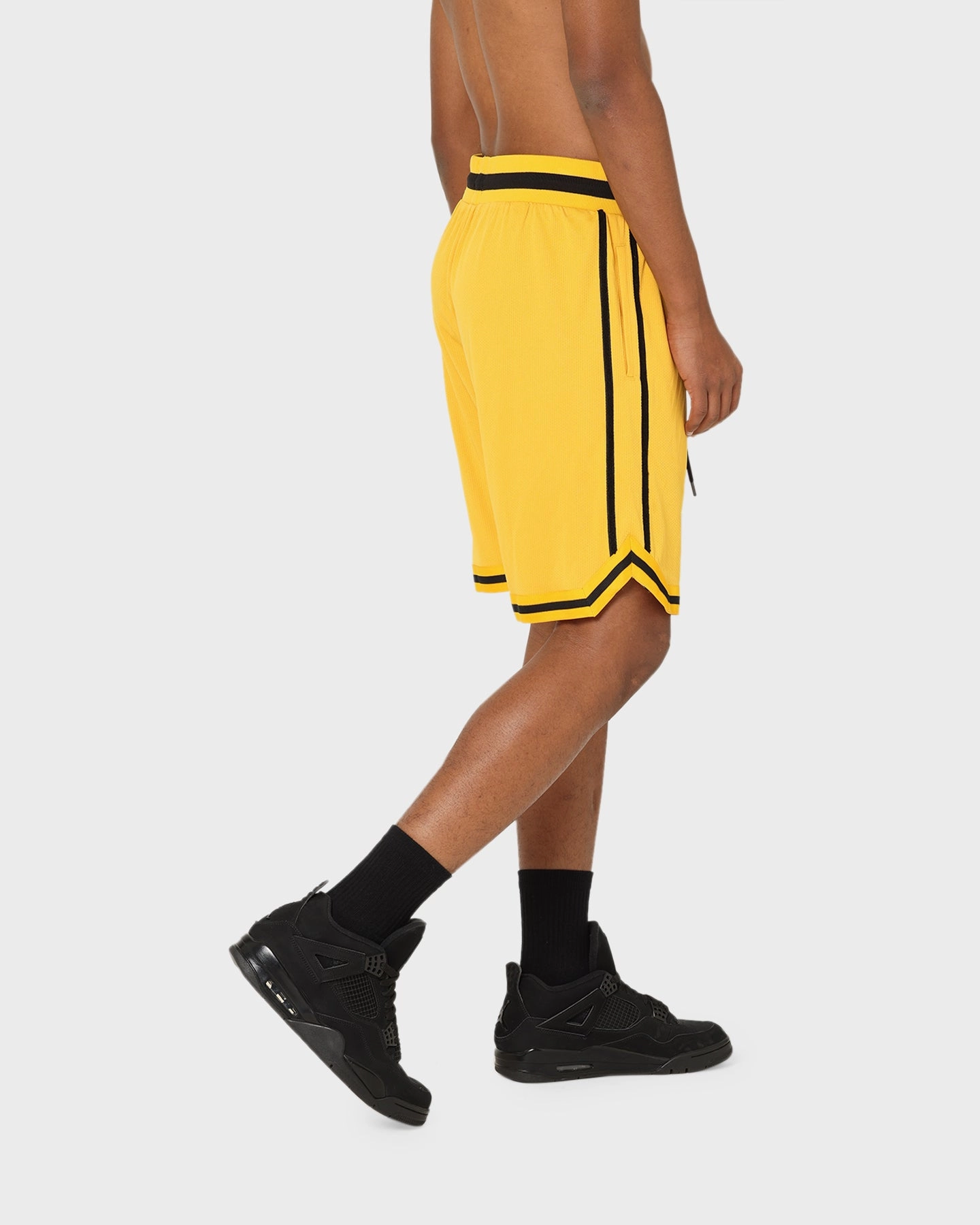 Warm Fit Carr?? Cours Basketball Shorts Yellow