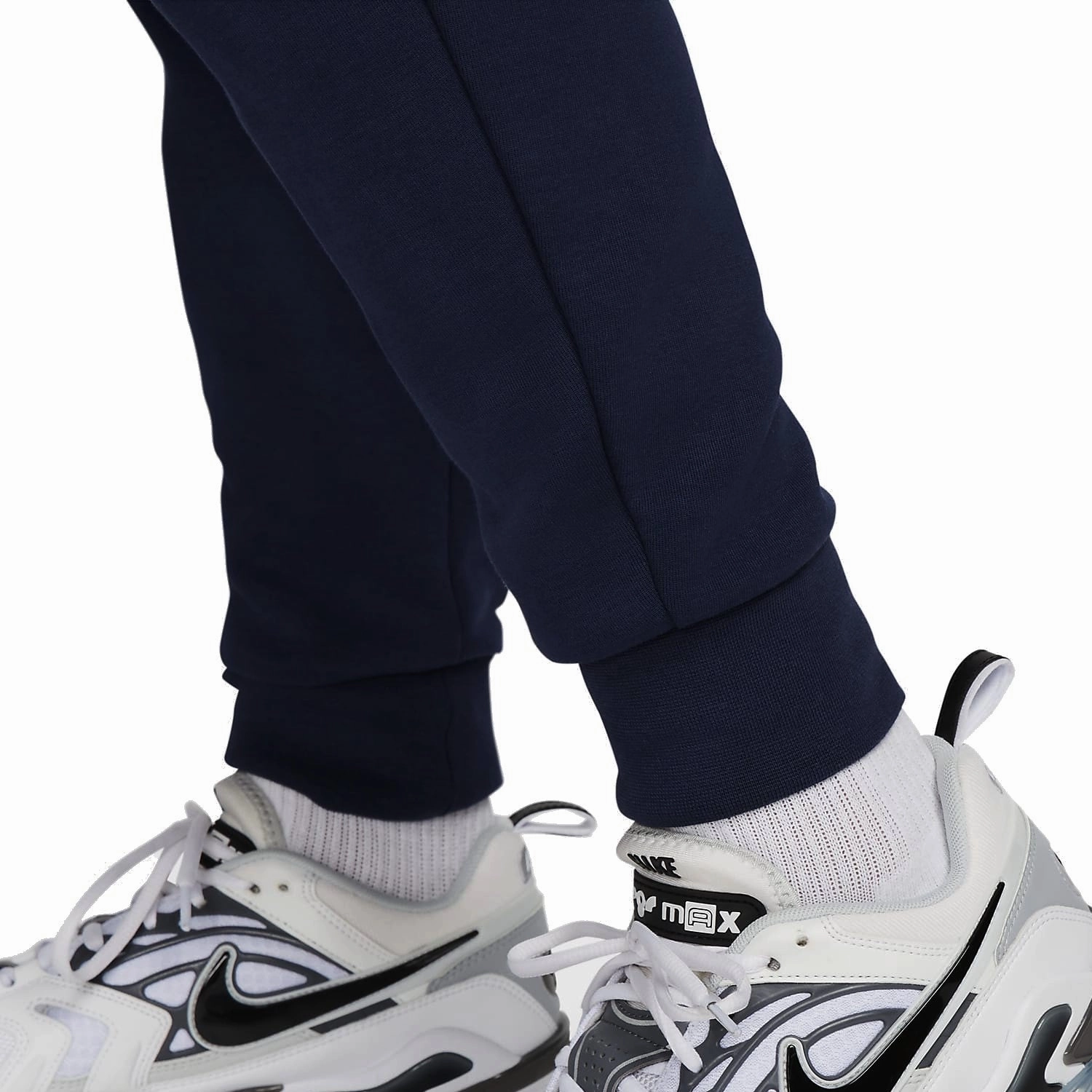 France Tech Fleece presentation soccer pants 2022/23 - Nike Flexible Motion