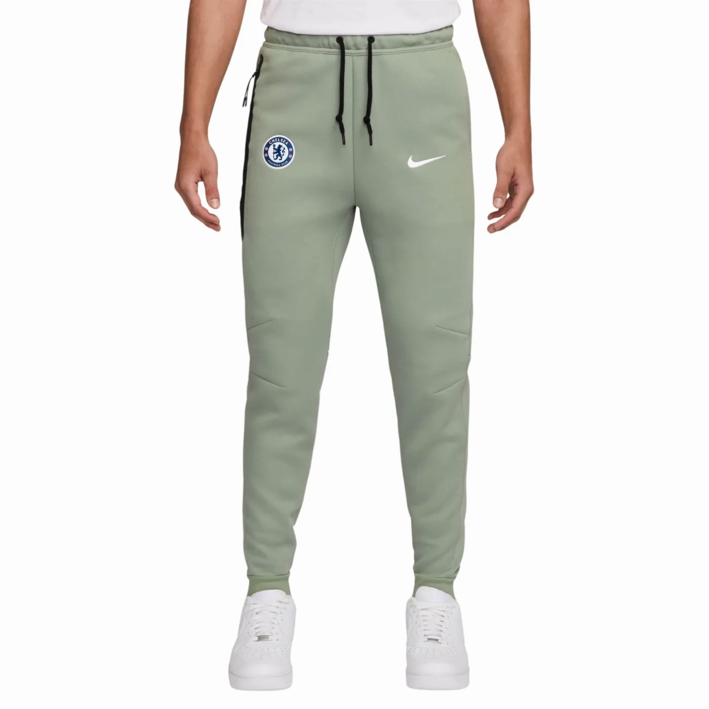 Chelsea FC Tech Fleece presentation tracksuit 2025/26 - Nike Reinforced Knee Panels Tagless label