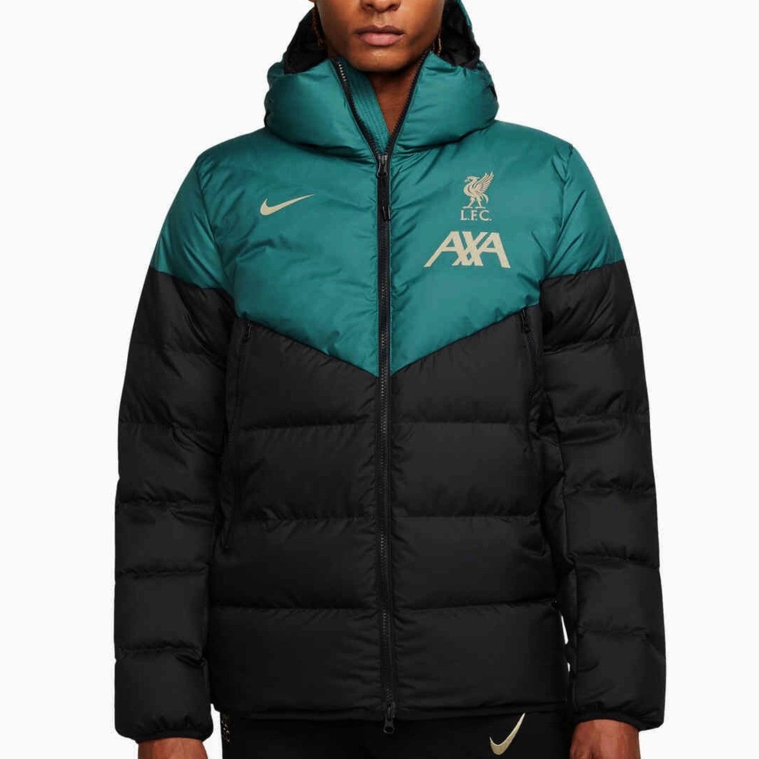 Liverpool FC soccer training down padded jacket 2022 - Nike FlexibleCompressionBands trim venue
