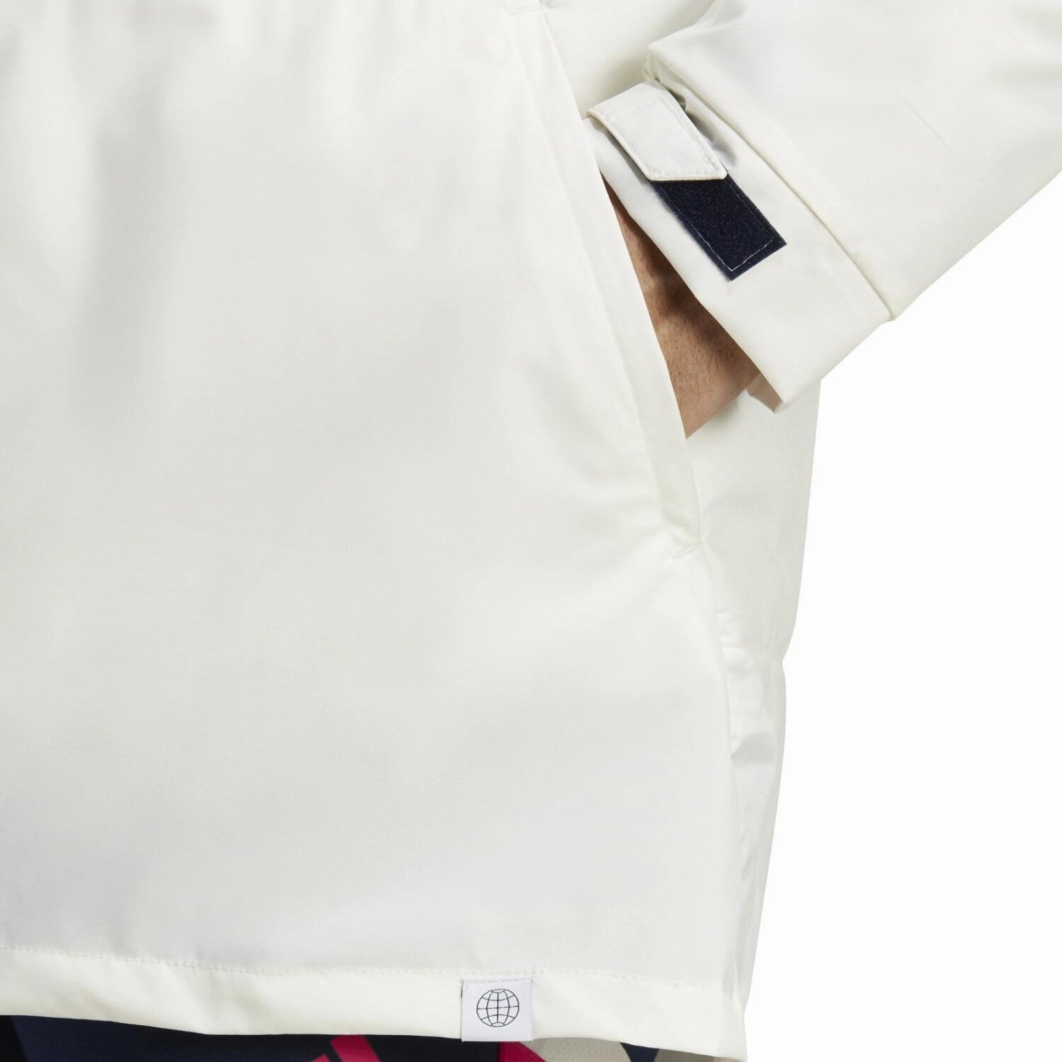 Satin Arsenal FC Soccer parka down jacket 2023 white/blue - Adidas