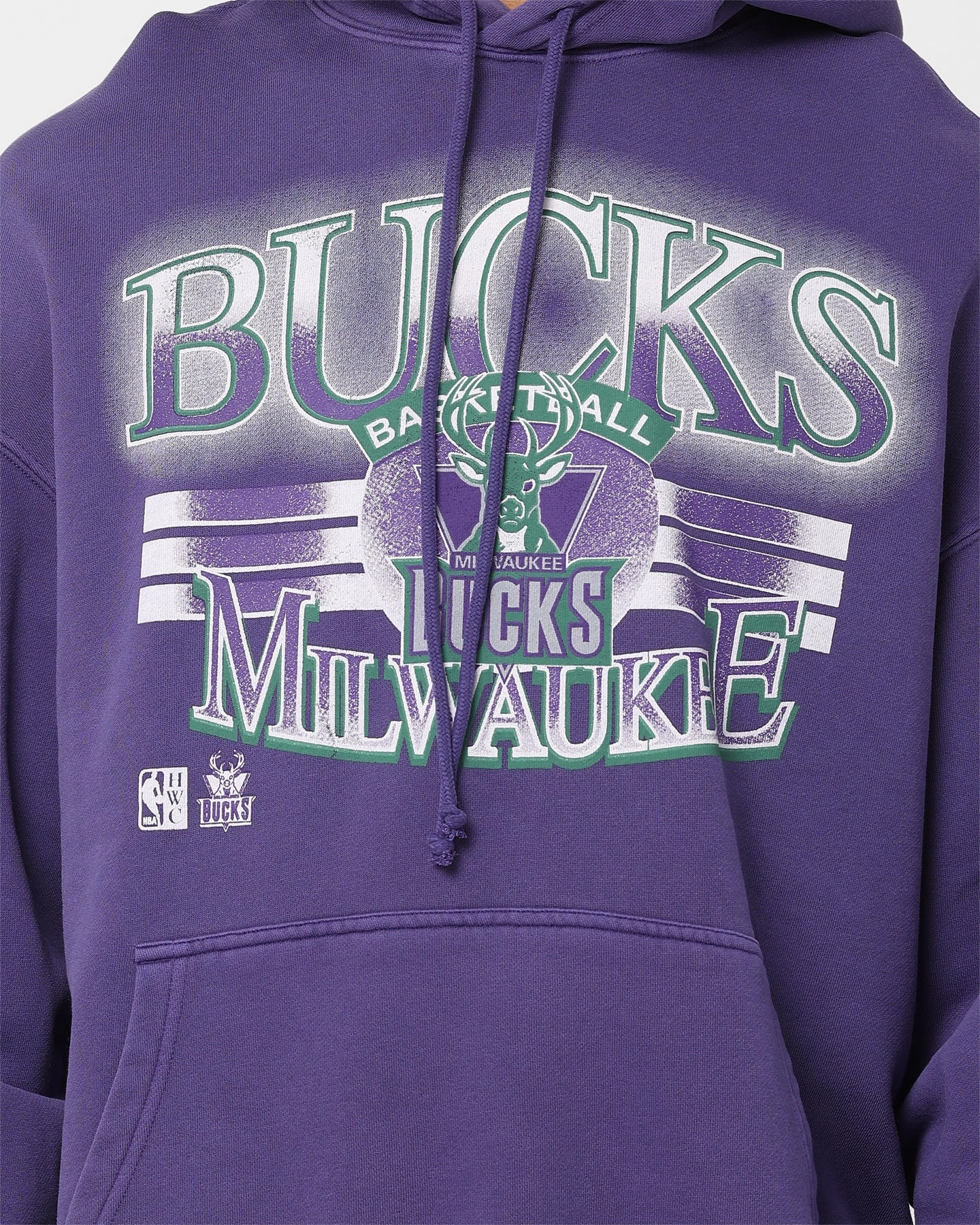 Mascara Mitchell & Ness Milwaukee Bucks Glow Arch Hoodie Purple