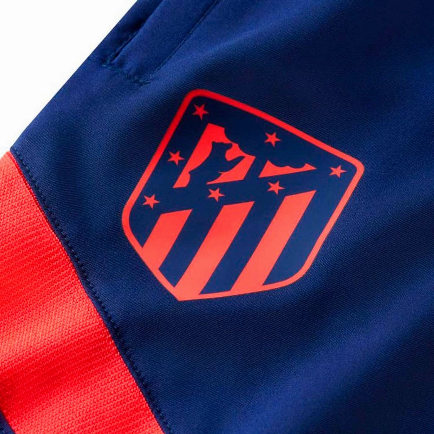MultiPocketIntegration Atletico Madrid presentation soccer tracksuit 2021/22 - Nike