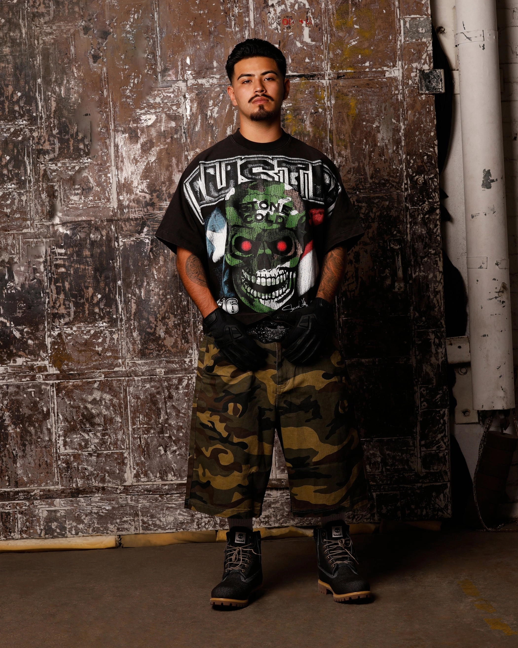 Basic Comfort Comfy Pieces Loiter X WWE Stone Cold Vintage T-Shirt Vintage Black