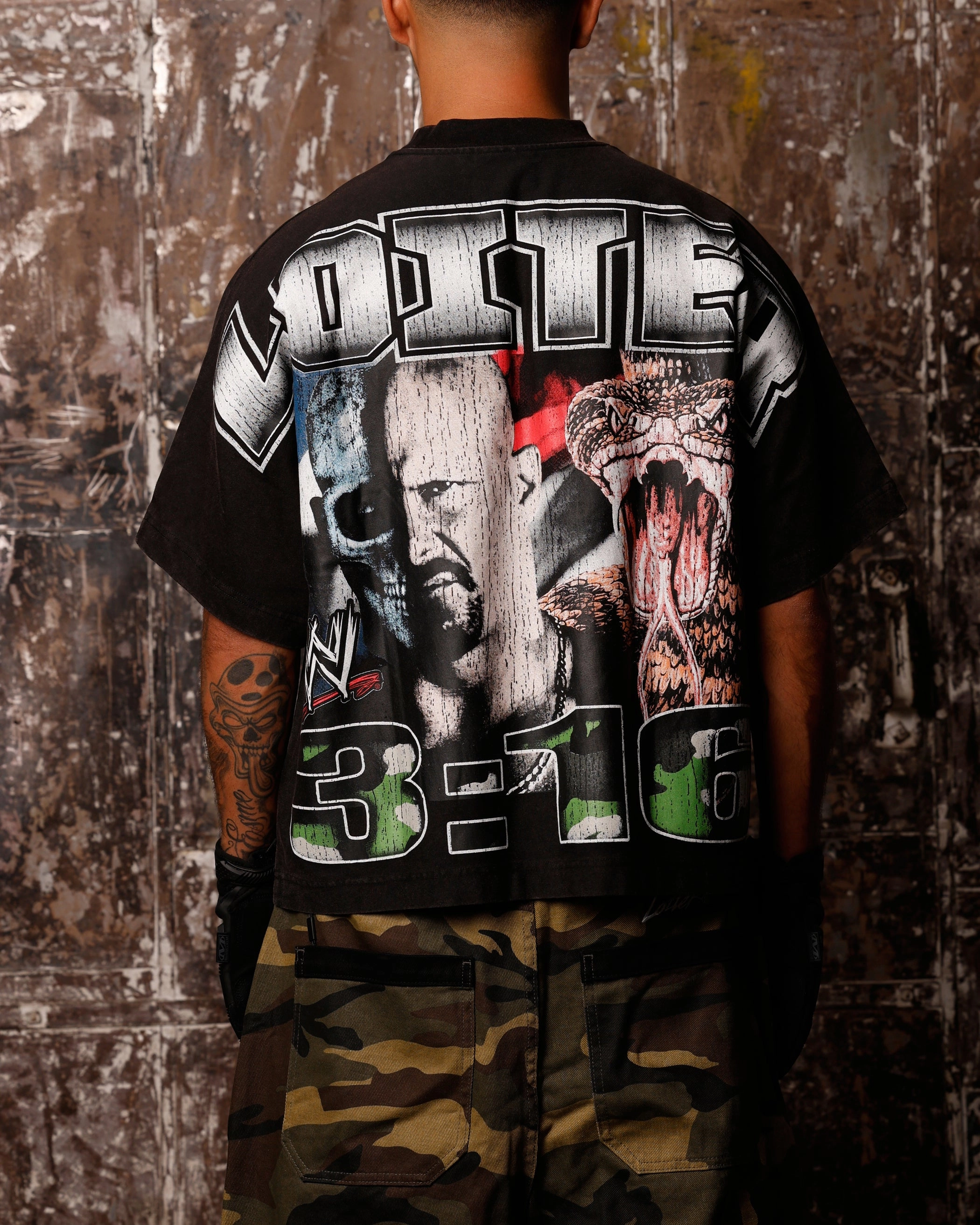 Floral freshness Casual layering piece Loiter X WWE Stone Cold Vintage T-Shirt Vintage Black