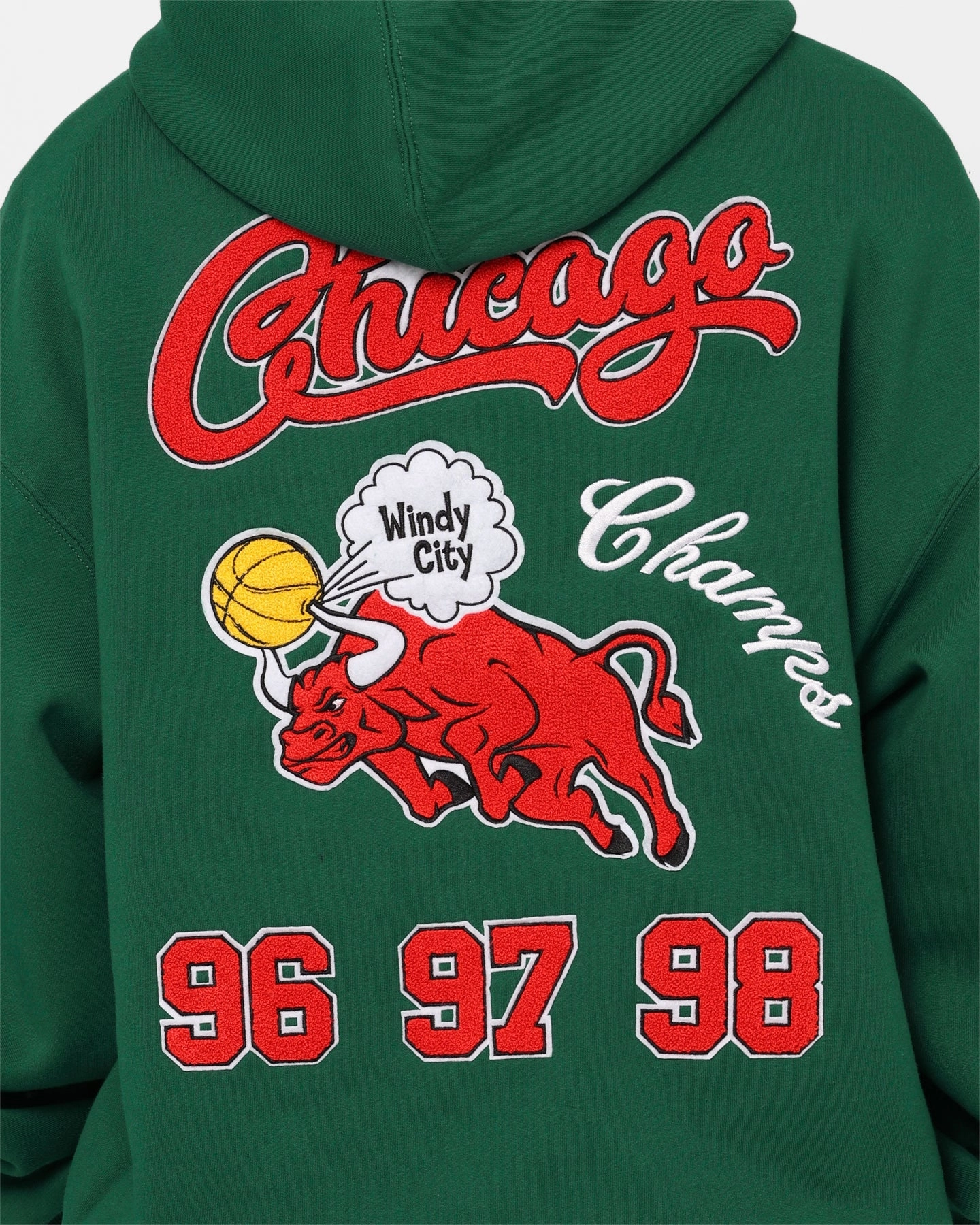 Heat Reflective Tech Mitchell & Ness Chicago Bulls Letterman Hoodie Malachite Green