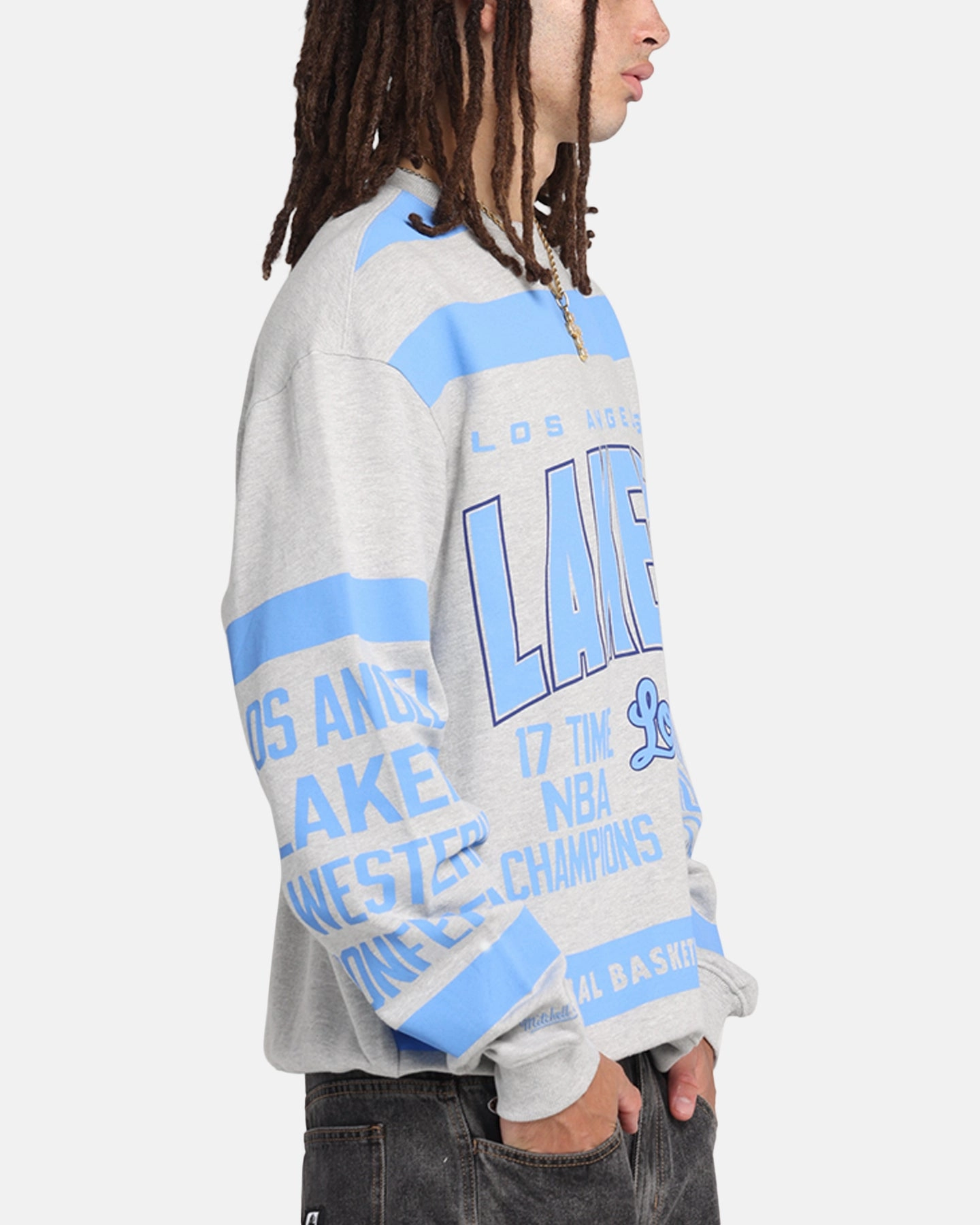 Cozy Designs Moisture Wicking Fabric Mitchell & Ness Los Angeles Lakers Letterform Crewneck Grey Marle