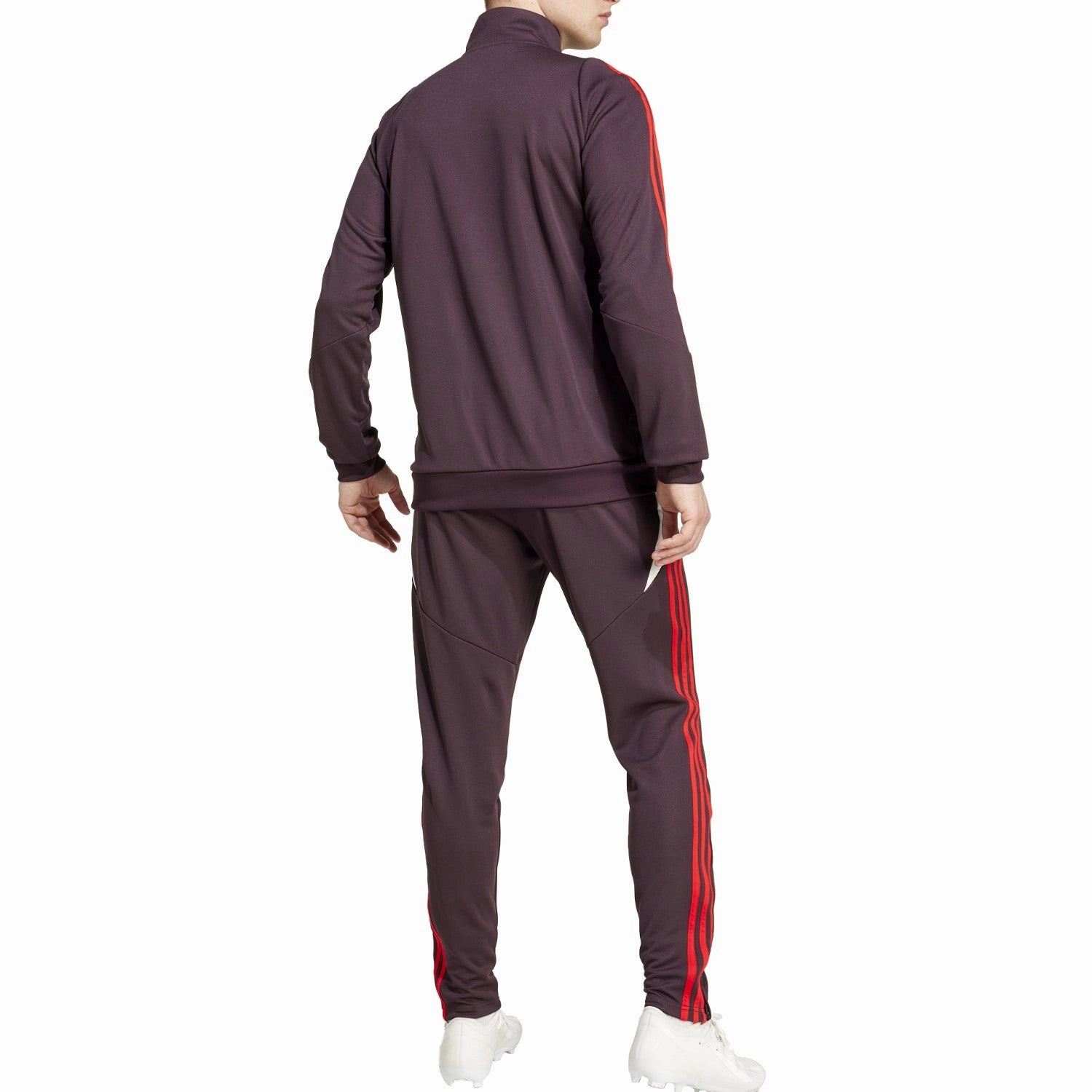 Bayern Munich training bench Soccer tracksuit 2024/25 - Adidas roller rink