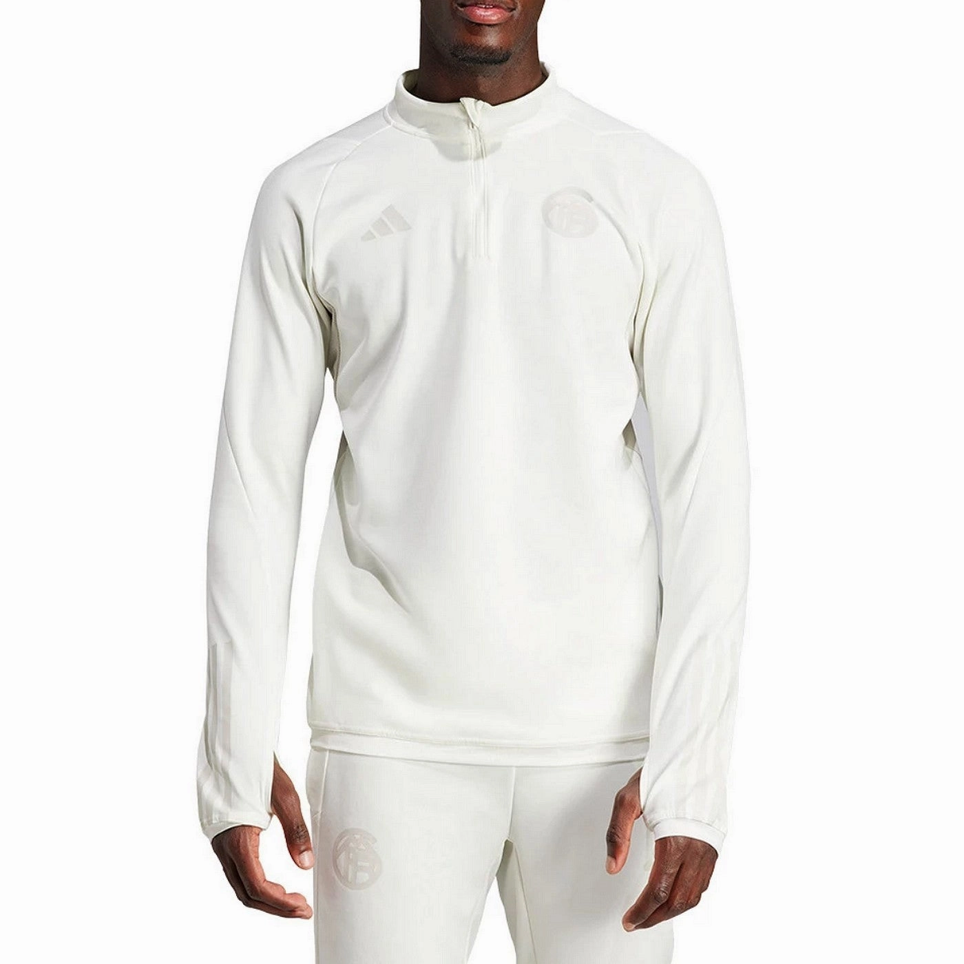 NonIrritating Seams entertainment Bayern Munich white UCL training technical tracksuit 2023/24 - Adidas