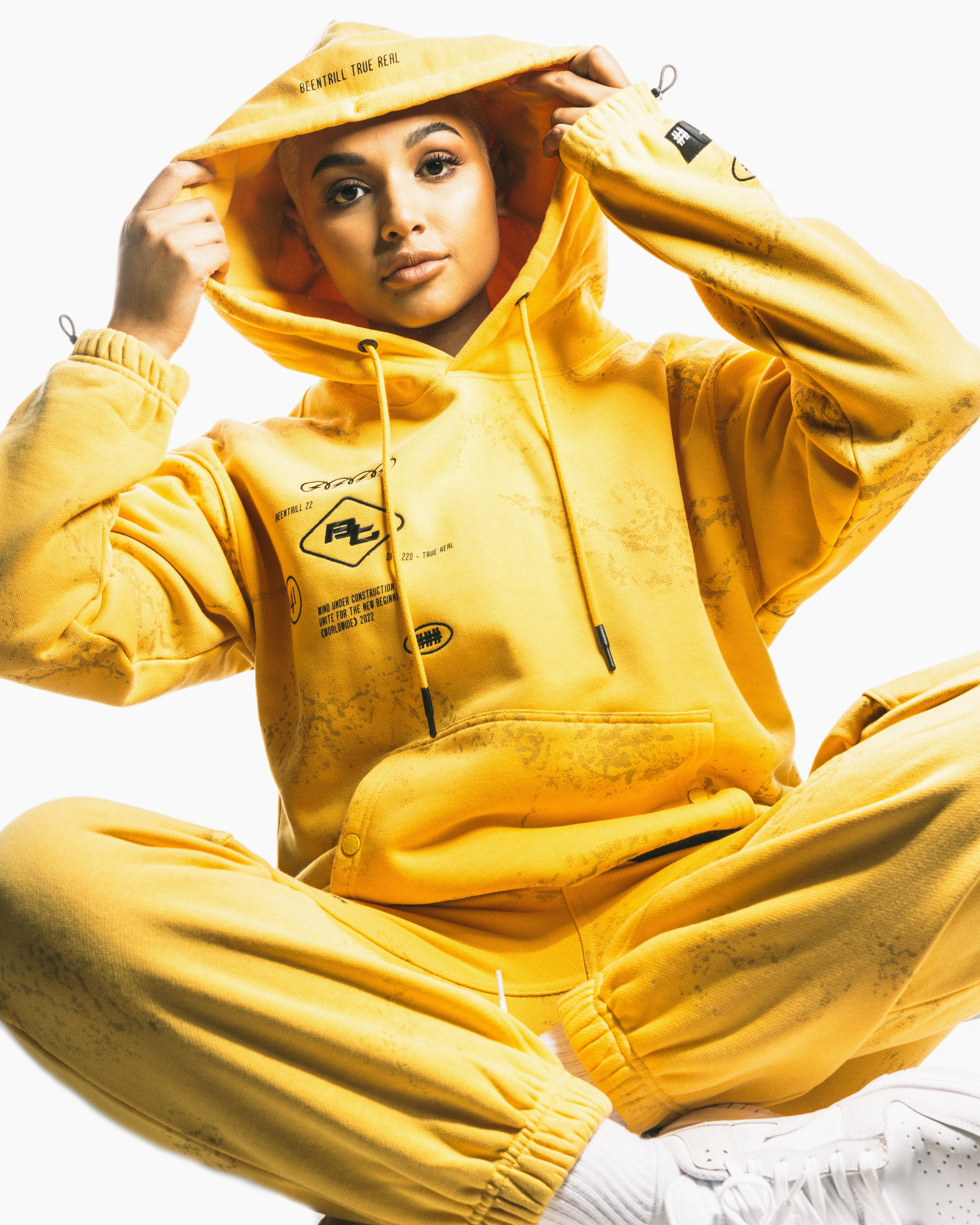 BEENTRILL Circuitry Hoodie Yellow Ergonomic Pattern Indoor Layer