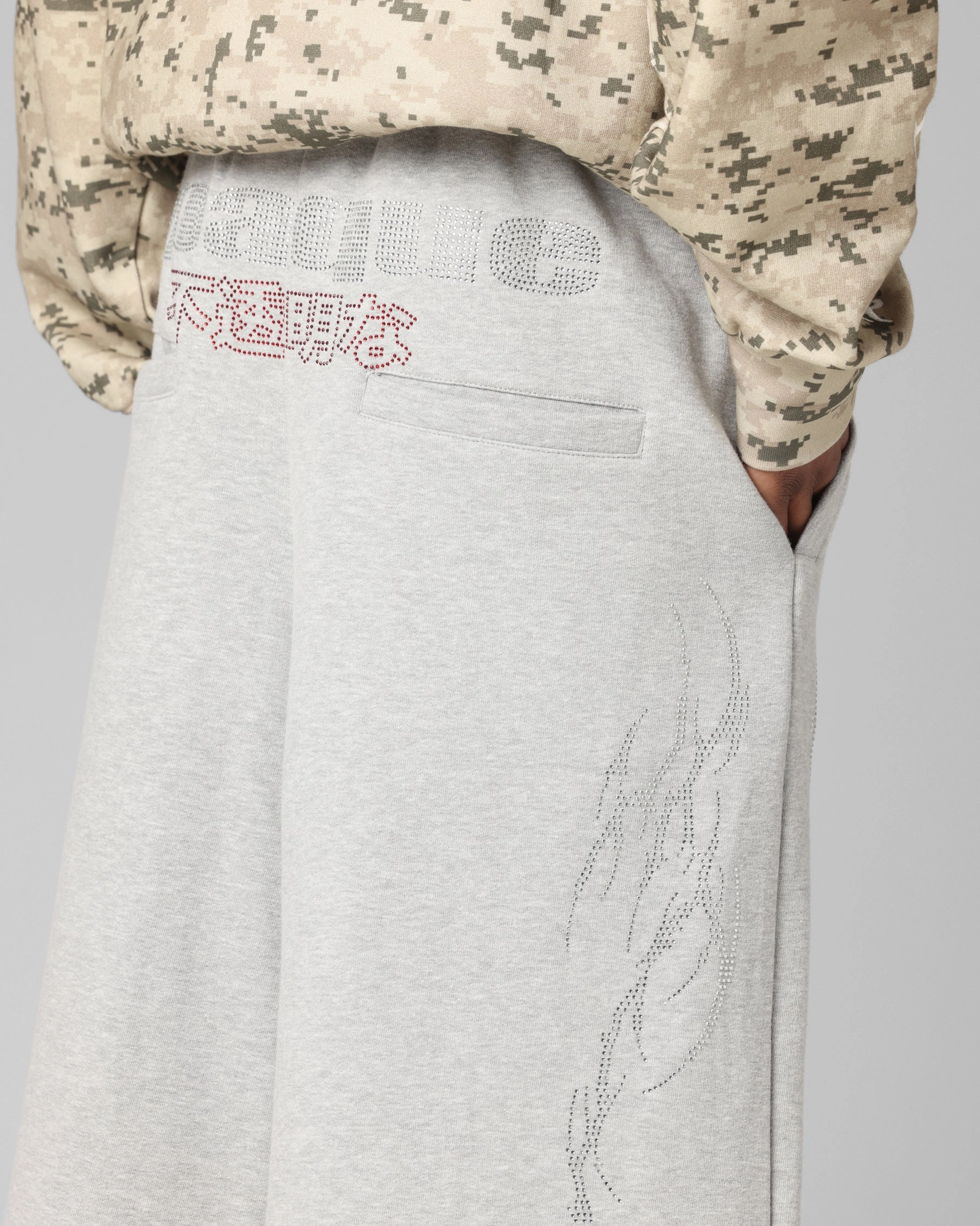 beach goers Loiter Opaque Sweat Shorts Grey