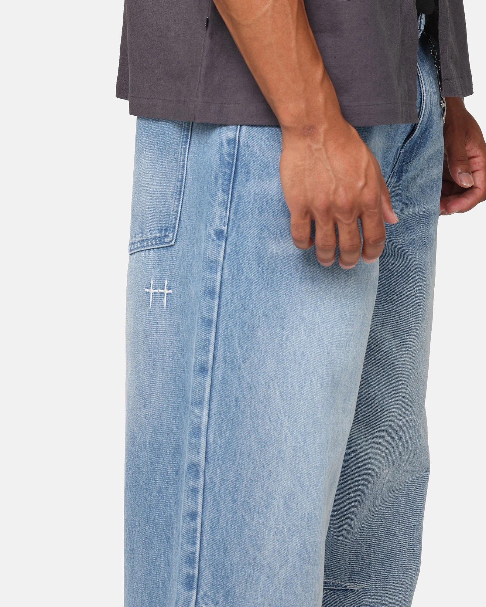 Comfortable Leg Saint Morta Amplus Jeans Medium Blue