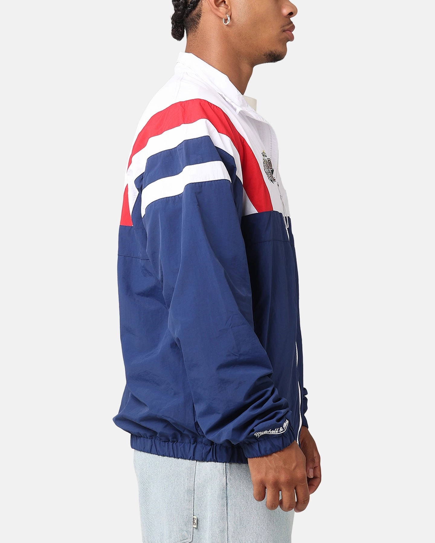 Mitchell & Ness Sydney Roosters Full Zip Spray Jacket White/Red/Navy Light Comfort Compression Packed Design