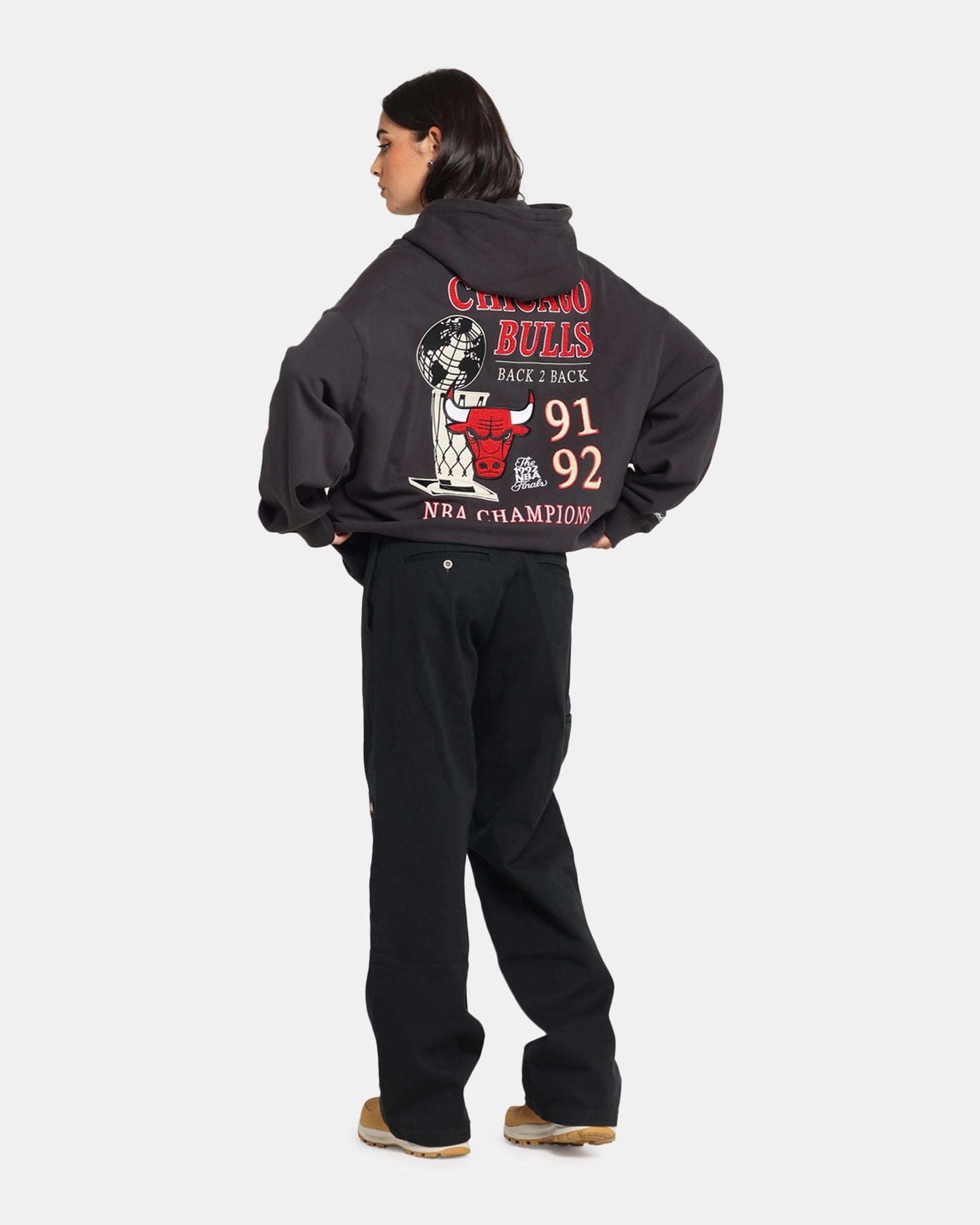 restaurant dining Mitchell & Ness Chicago Bulls National Champions Hoodie Faded Black