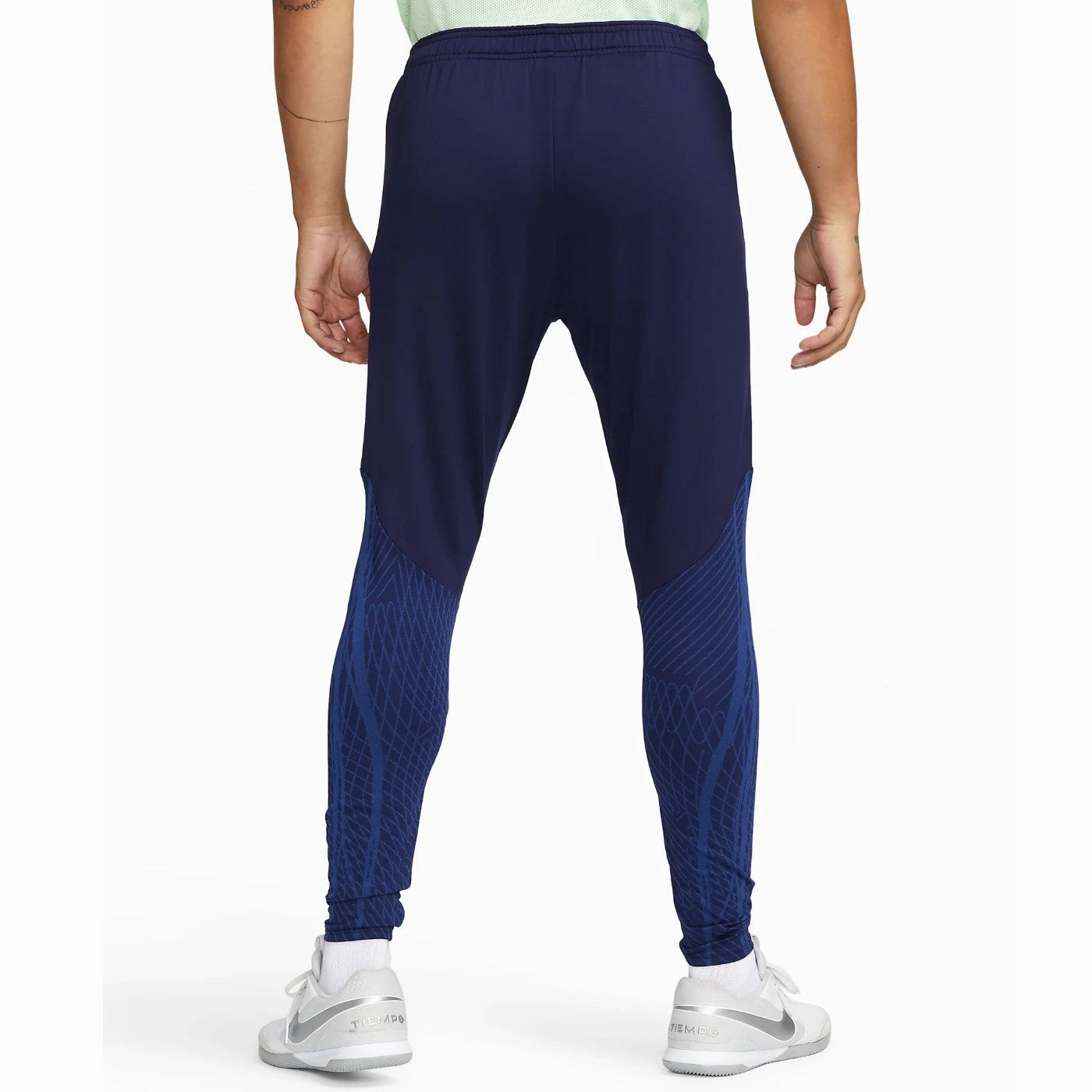 Lightweight Thermal Layer amusement park Brazil training technical Soccer tracksuit 2022/23 - Nike